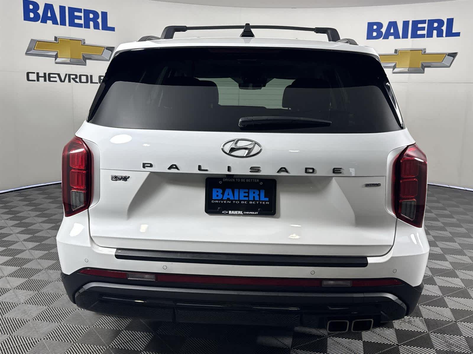 Thumbnail: 2023 Hyundai Palisade - 4