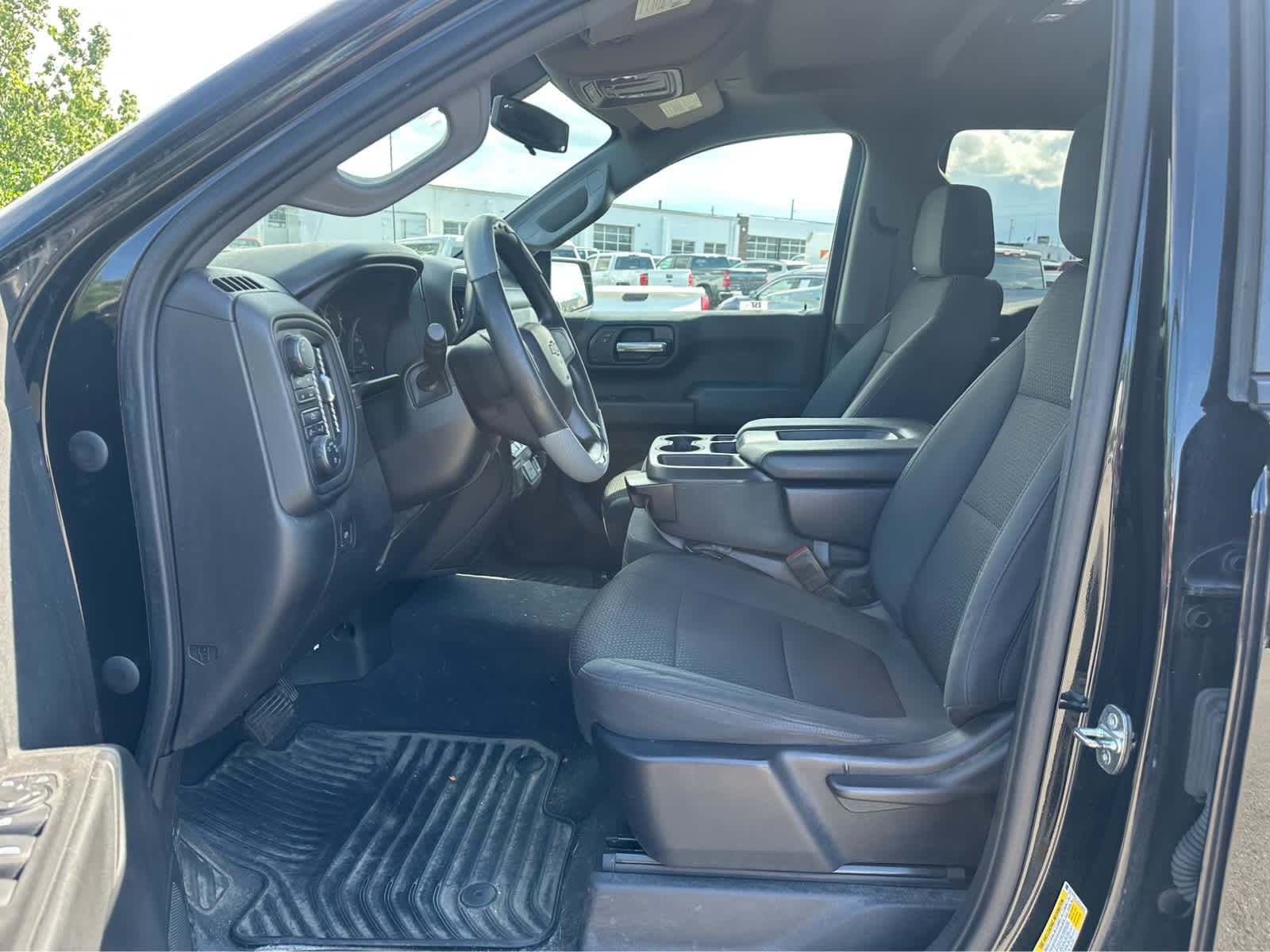 Thumbnail: 2021 Chevrolet Silverado 1500 - 9