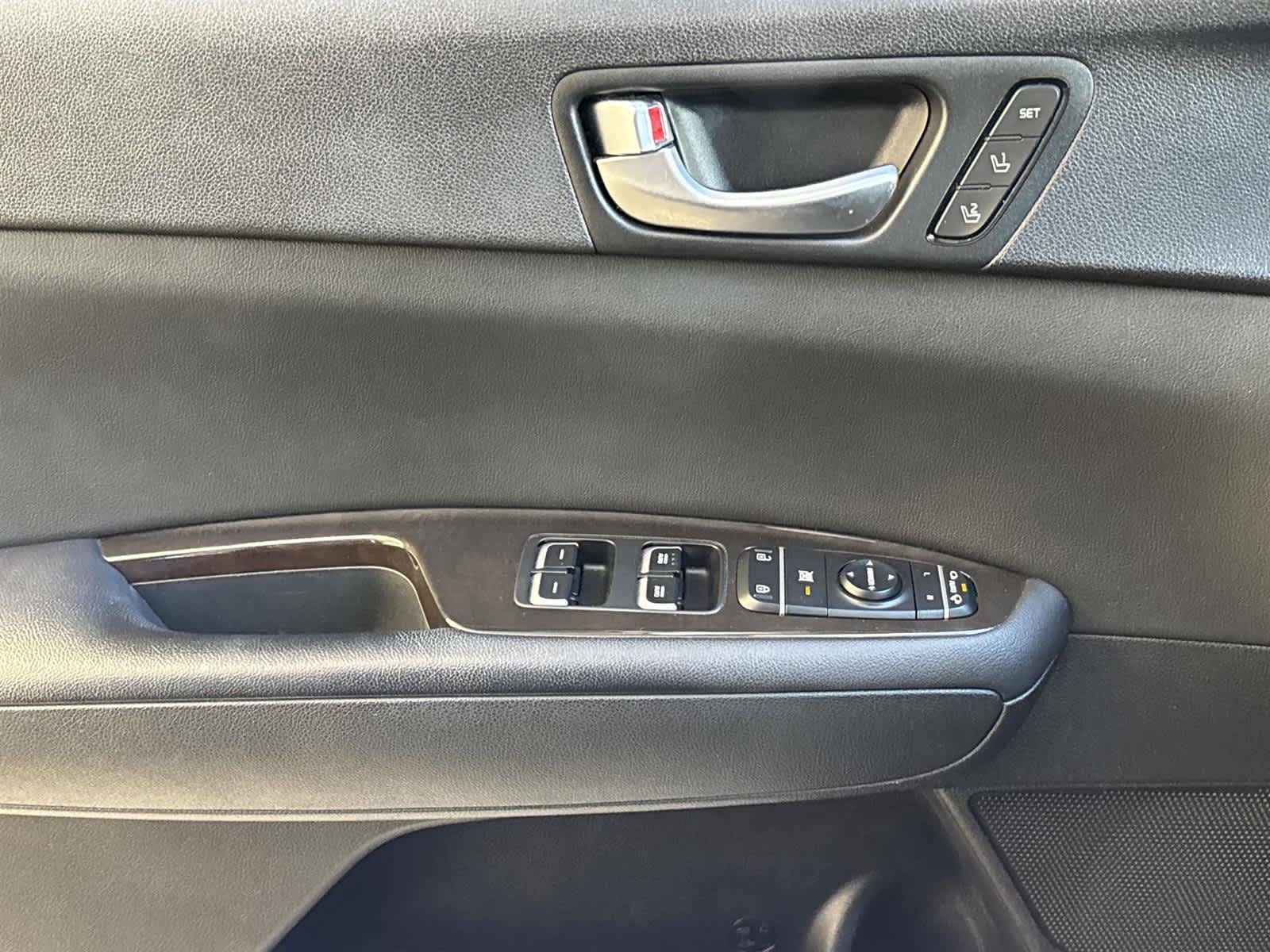 Thumbnail: 2018 Kia Optima - 21