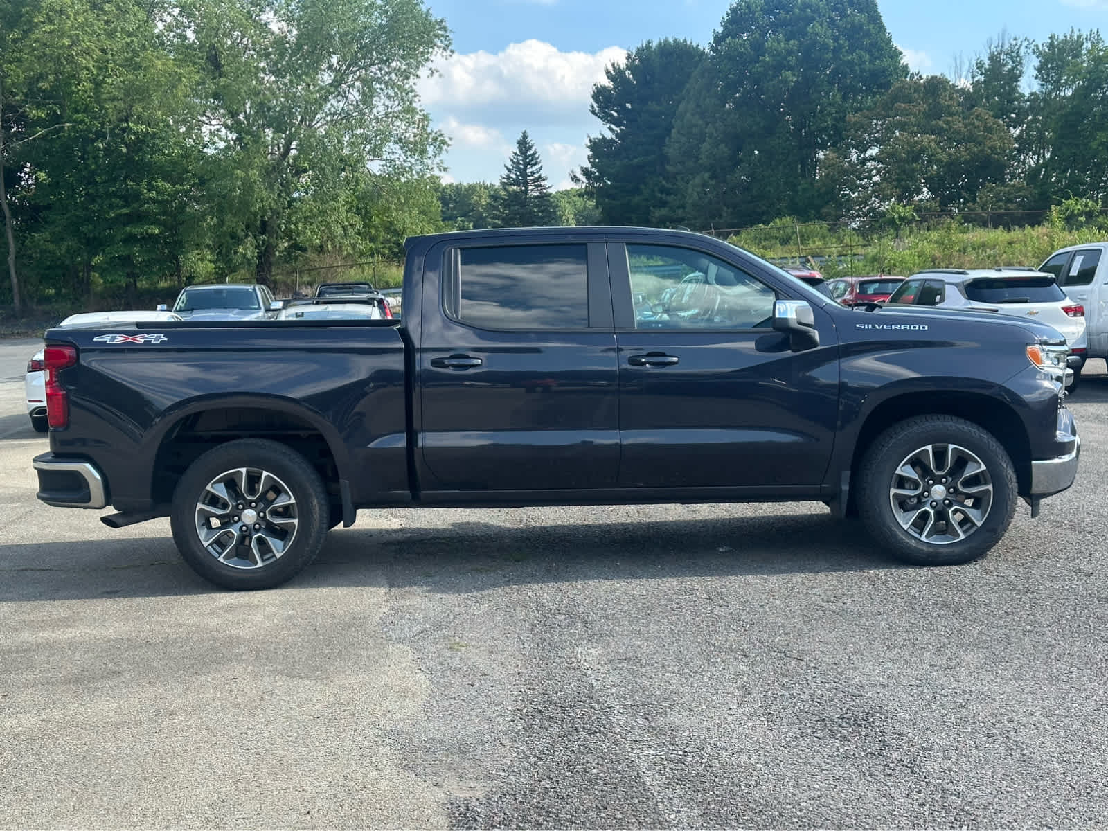 Thumbnail: 2024 Chevrolet Silverado 1500 - 7