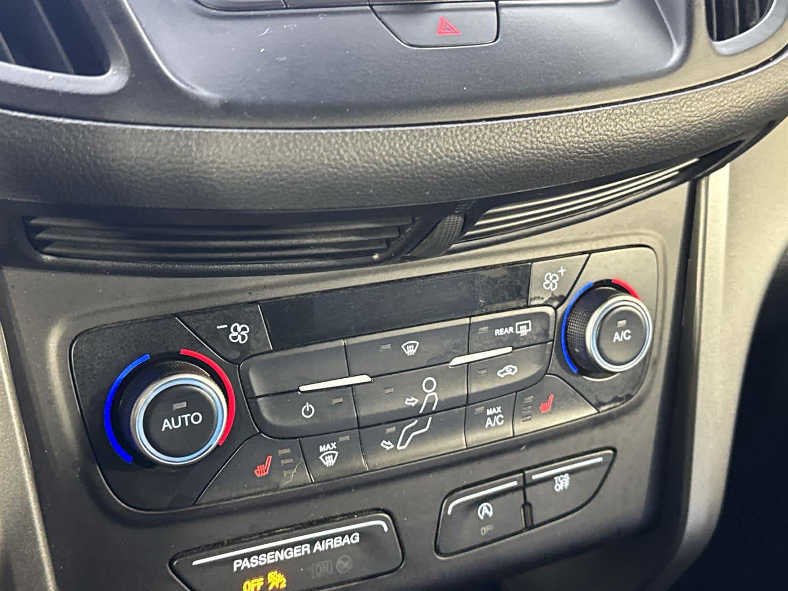 Thumbnail: 2018 Ford Escape - 19