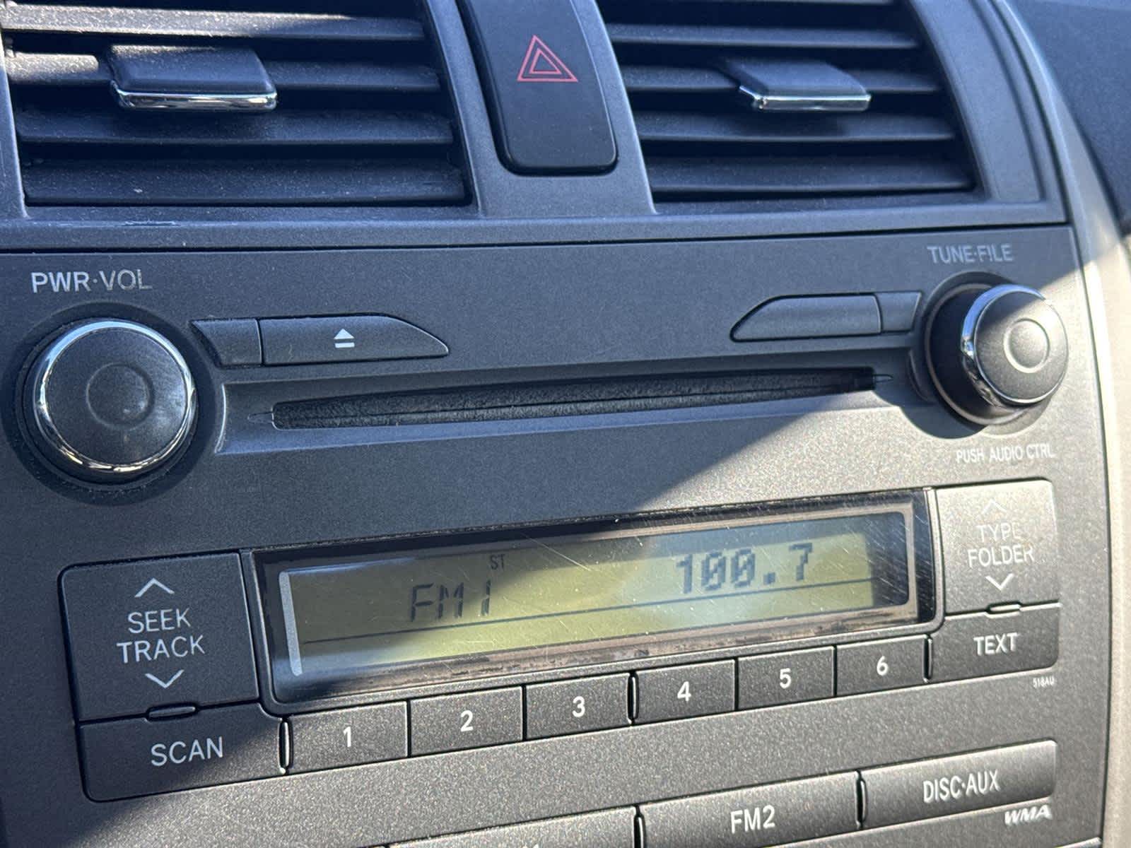 Thumbnail: 2011 Toyota Corolla - 15