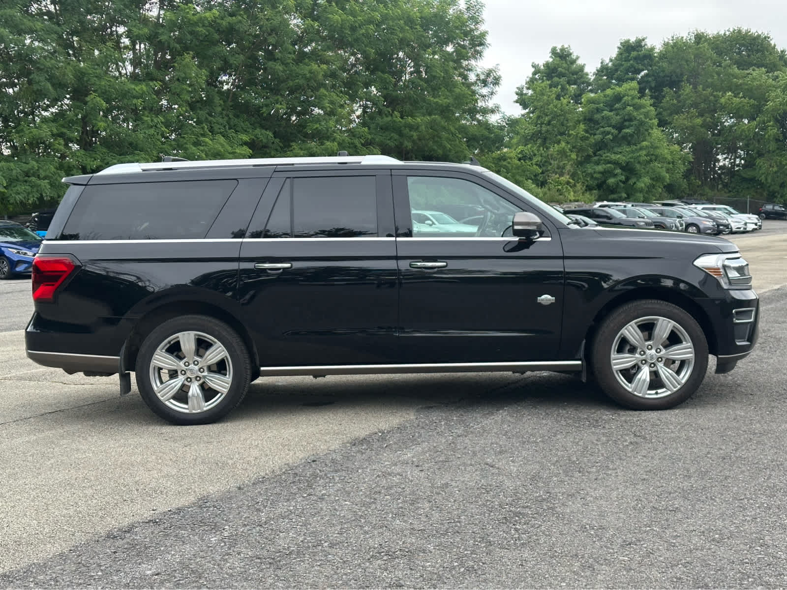 Thumbnail: 2023 Ford Expedition MAX - 8