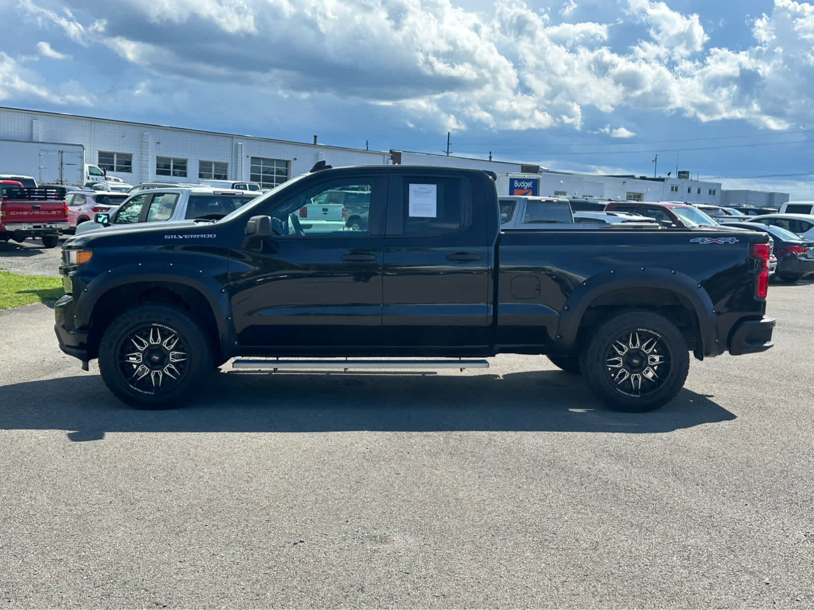 Thumbnail: 2021 Chevrolet Silverado 1500 - 4