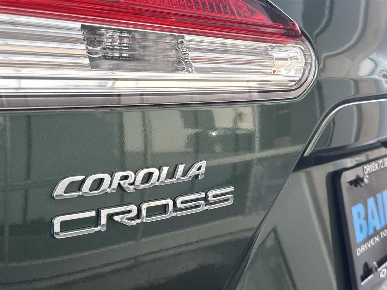 Thumbnail: 2022 Toyota Corolla Cross - 10