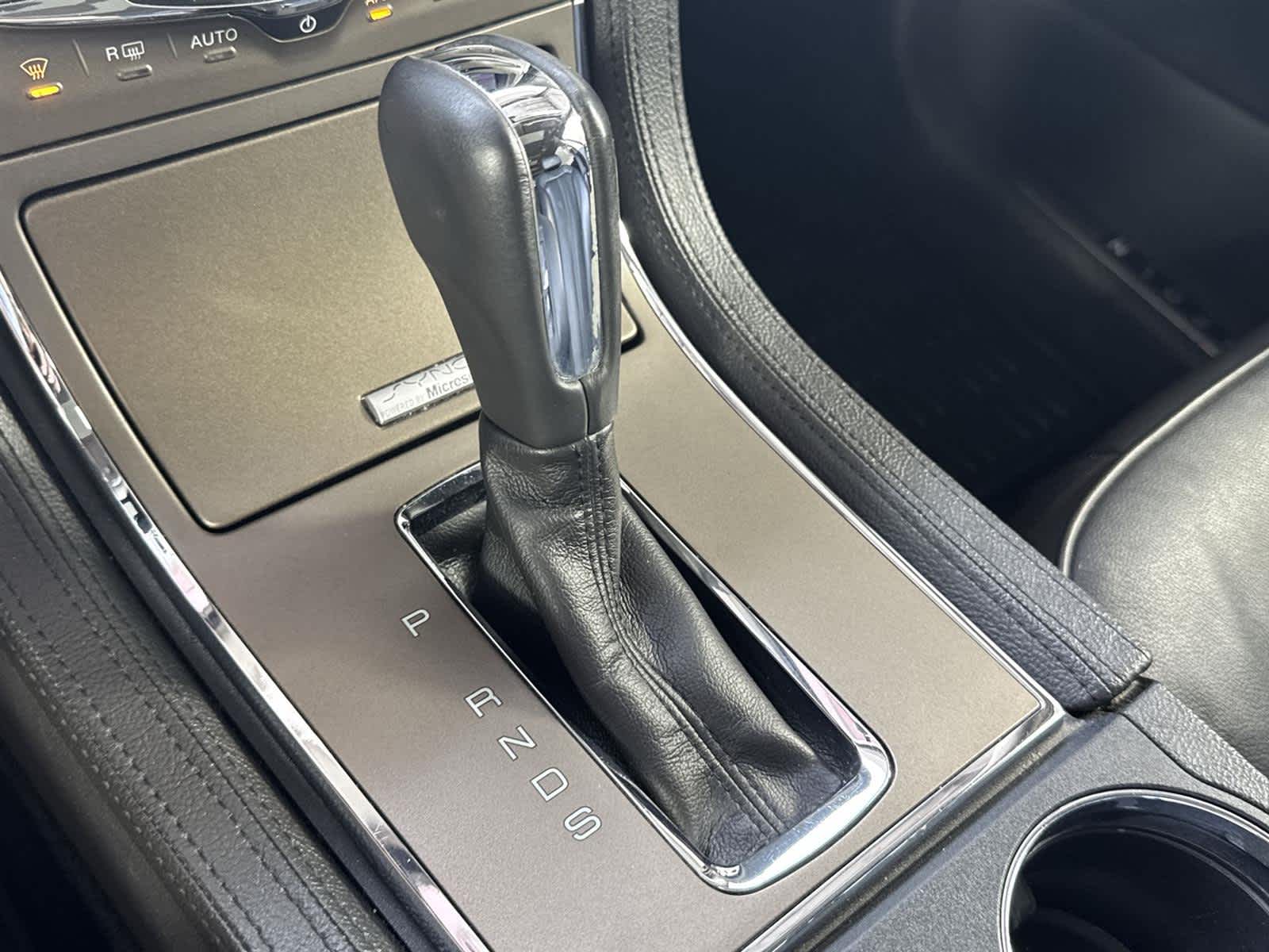 Thumbnail: 2014 Lincoln MKX - 20