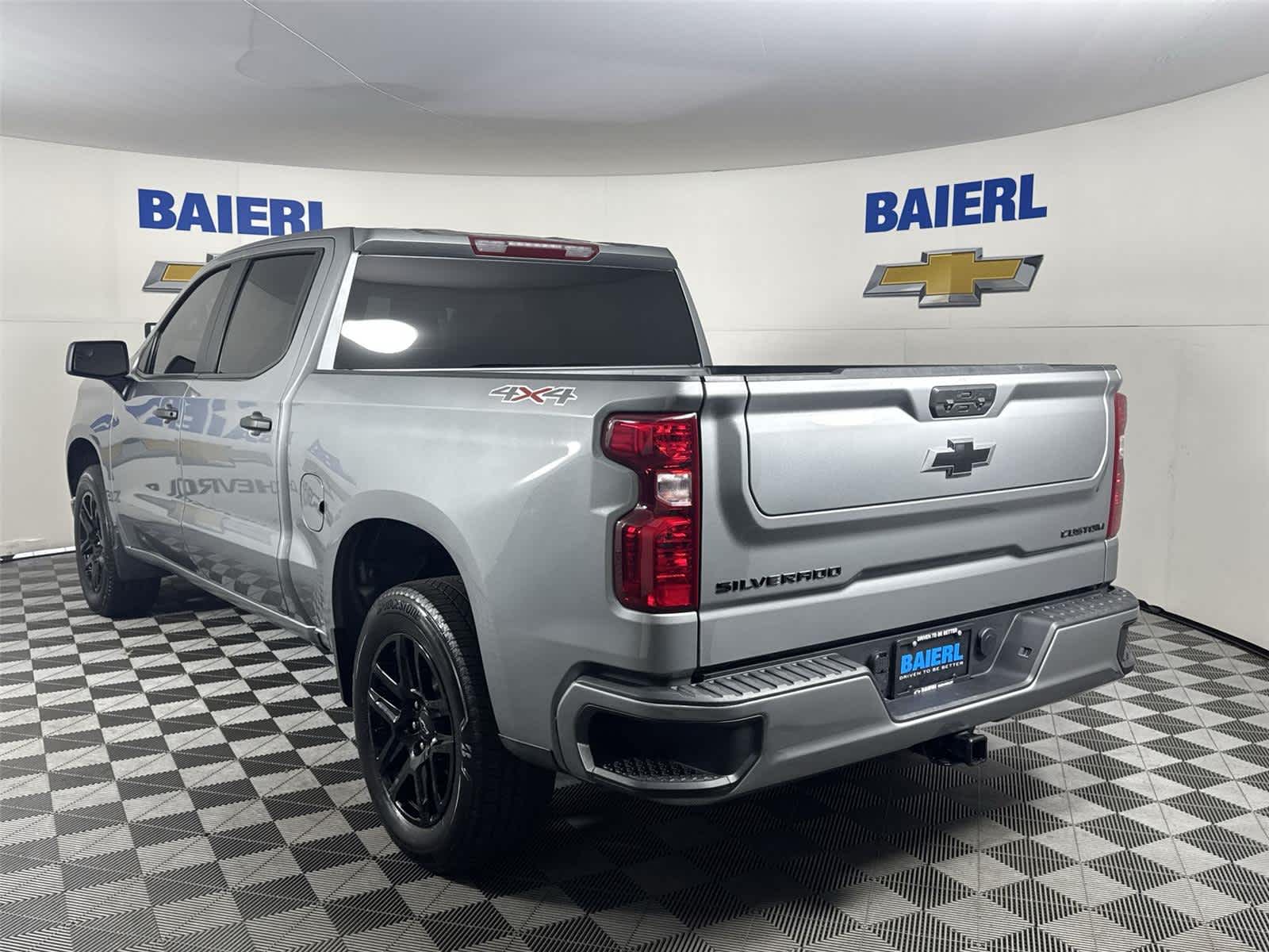 Thumbnail: 2023 Chevrolet Silverado 1500 - 3