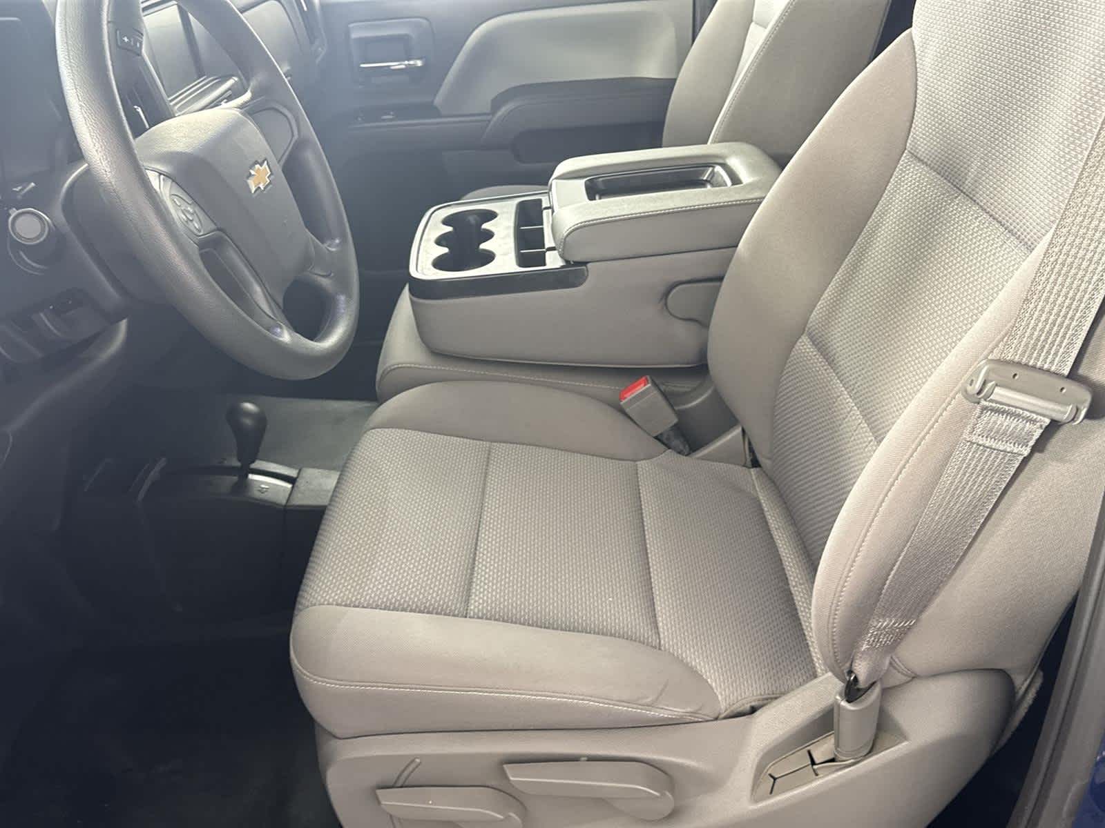 Thumbnail: 2016 Chevrolet Silverado 1500 - 12