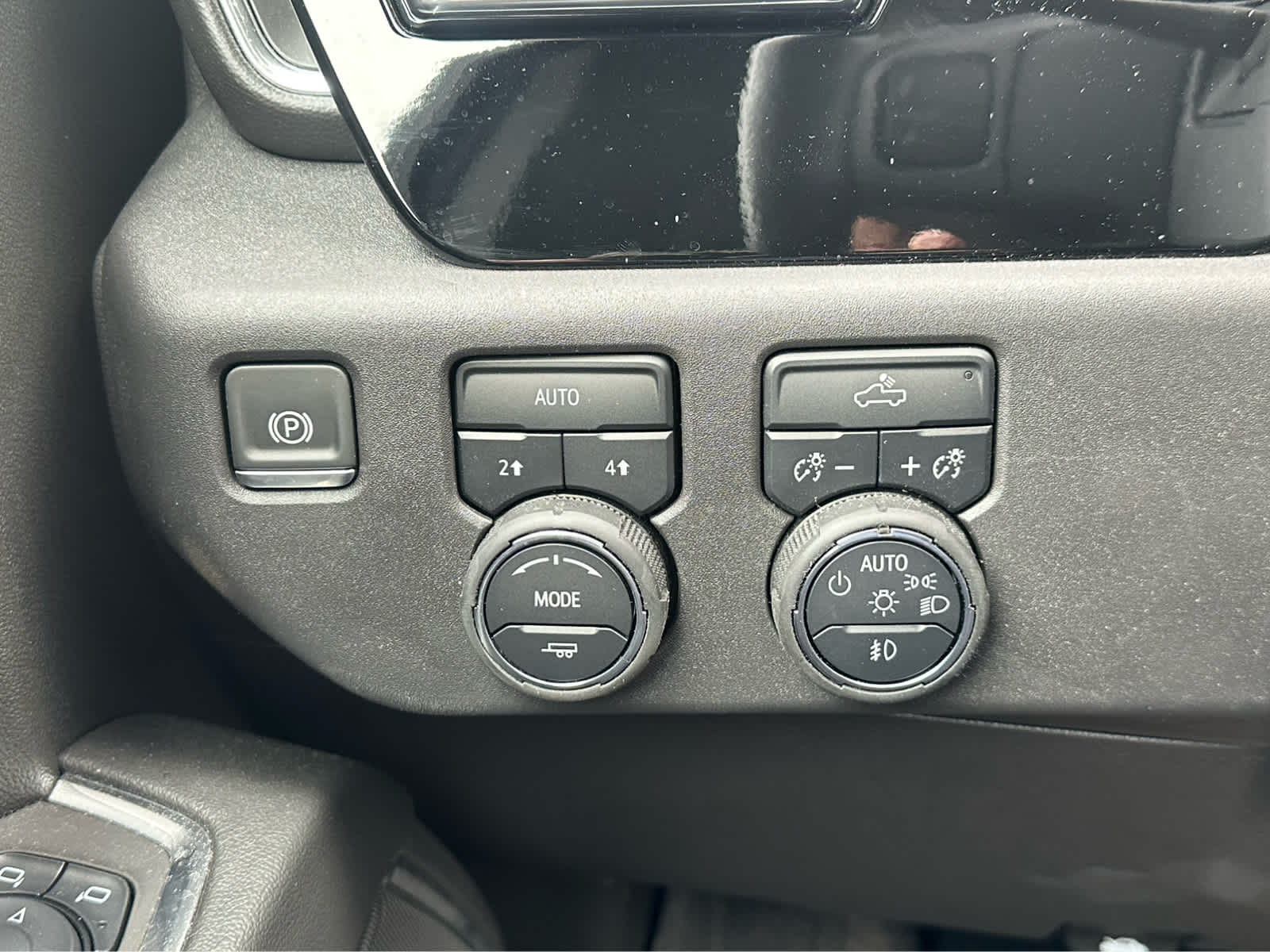 Thumbnail: 2025 Chevrolet Silverado 1500 - 16