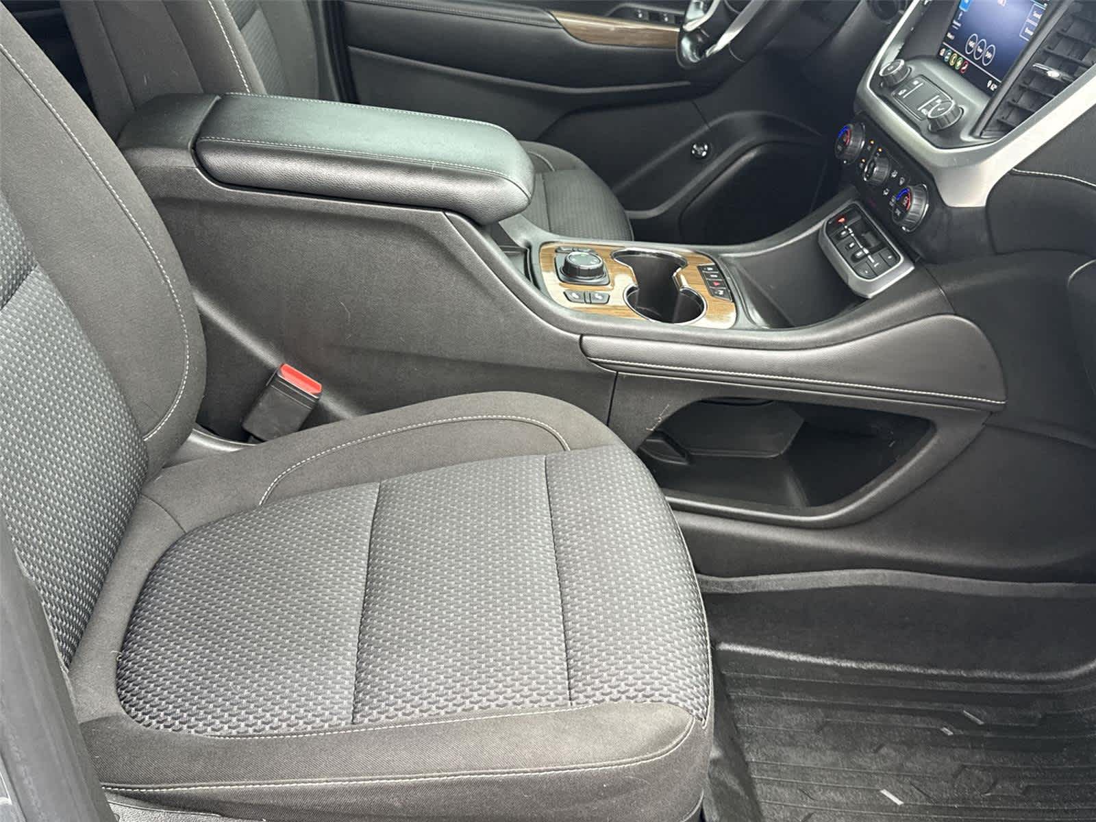 Thumbnail: 2020 GMC Acadia - 16
