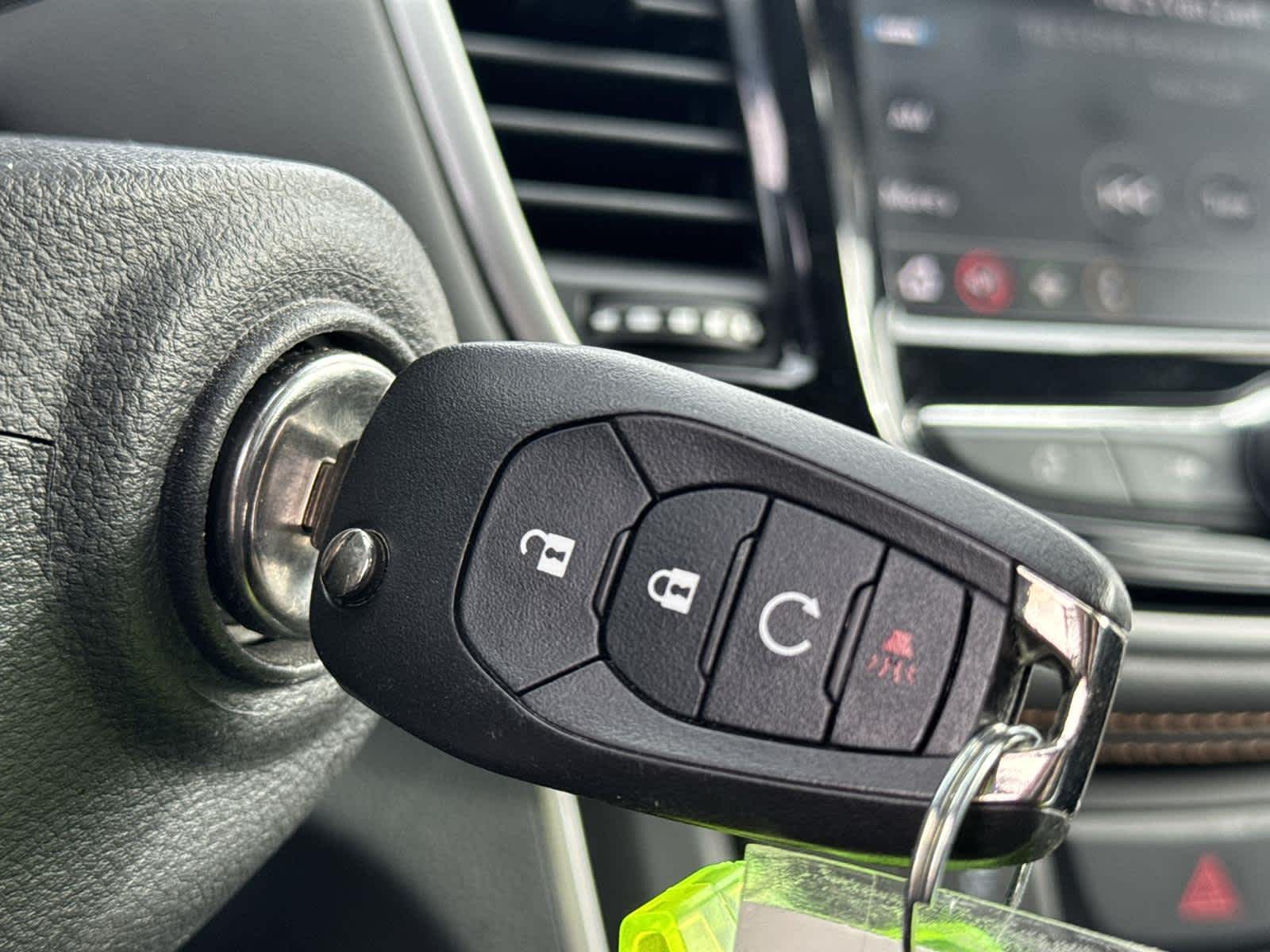 Thumbnail: 2022 Chevrolet Trax - 27