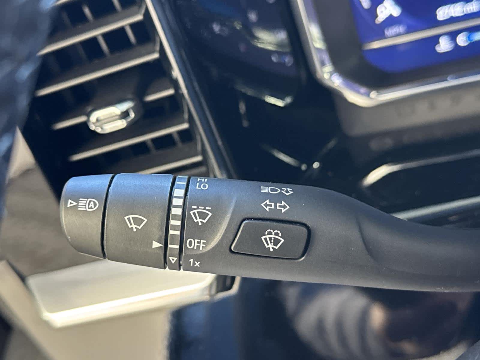 Thumbnail: 2025 Chevrolet Silverado 1500 - 27