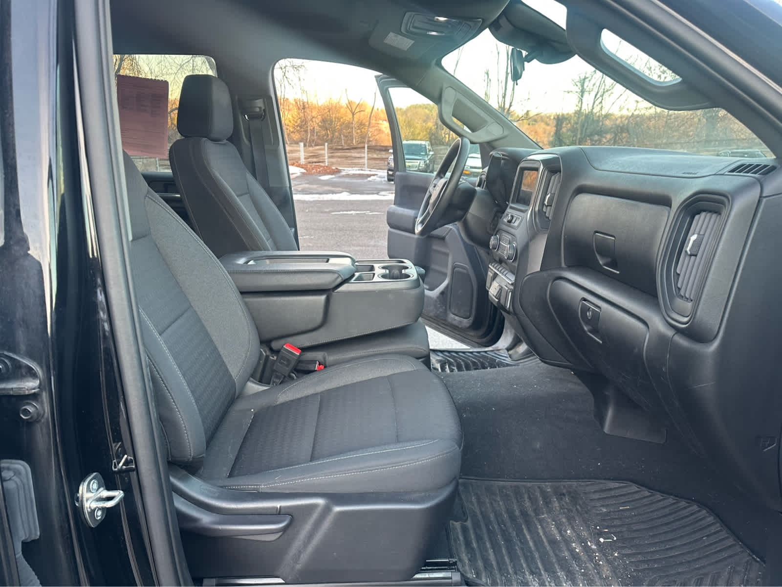 Thumbnail: 2023 Chevrolet Silverado 1500 - 18