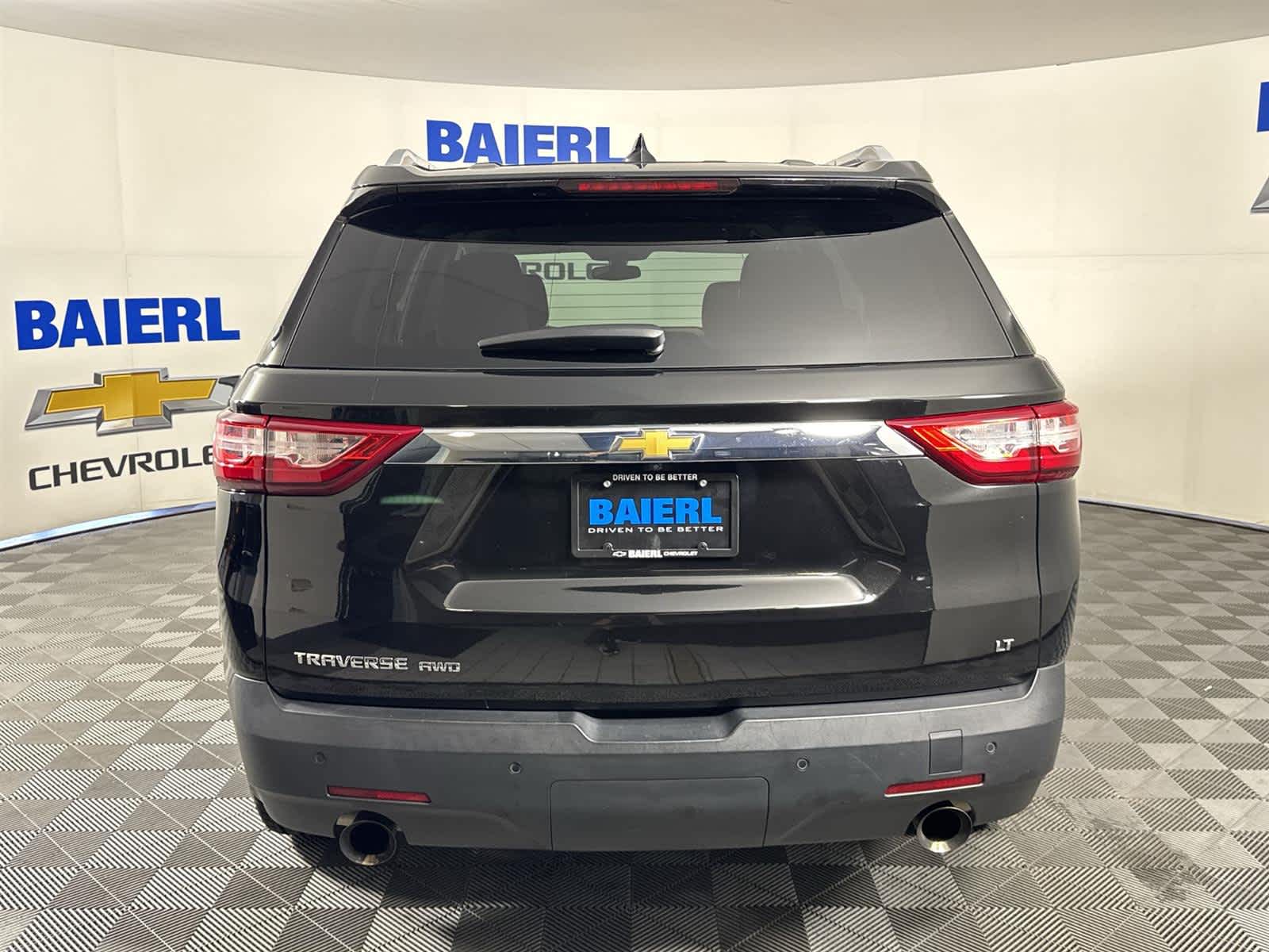 Thumbnail: 2018 Chevrolet Traverse - 4