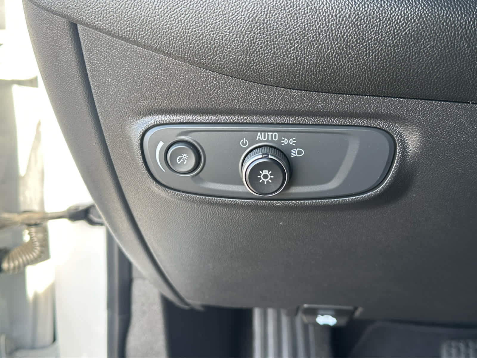 Thumbnail: 2022 Chevrolet Equinox - 18