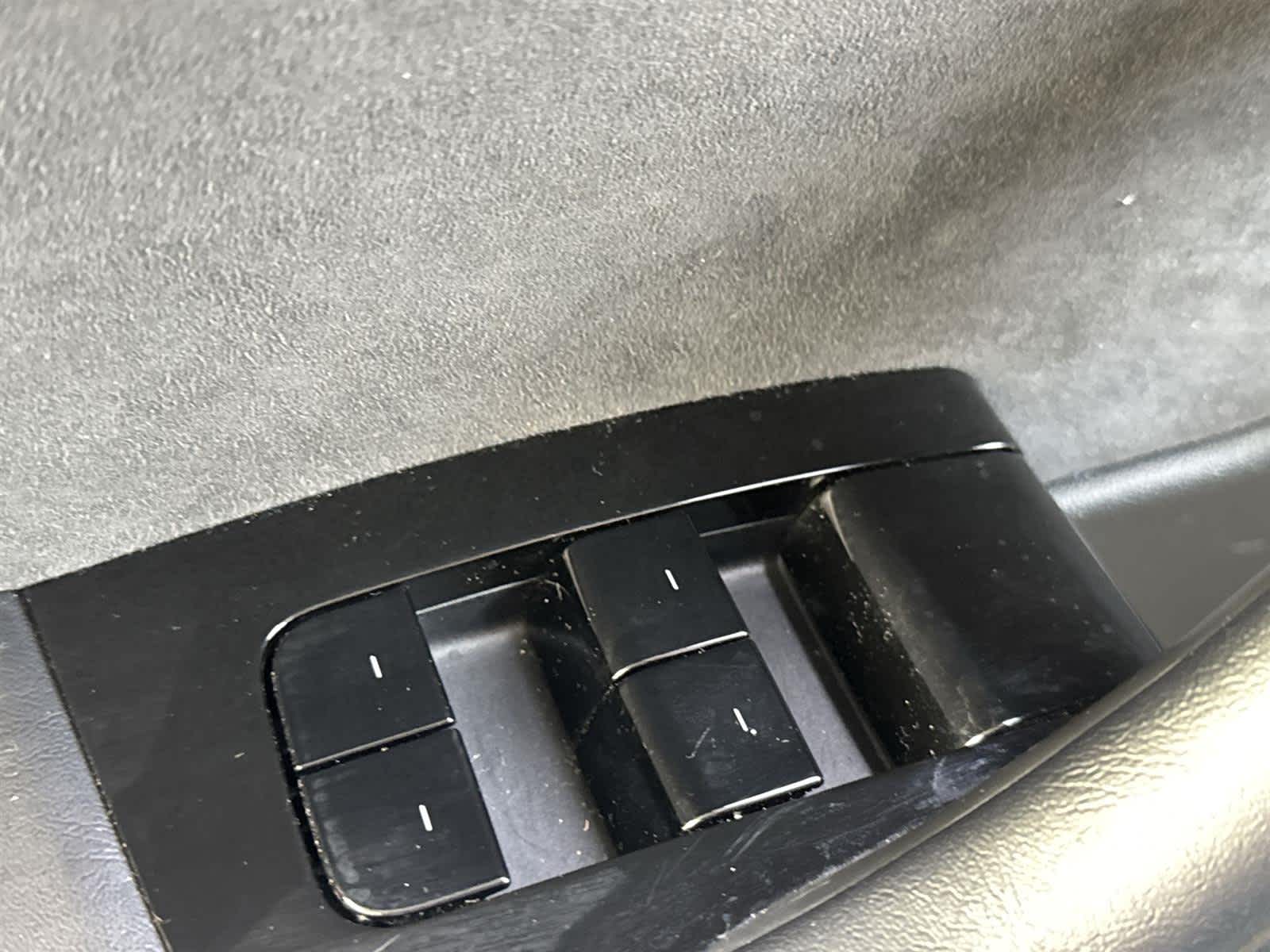 Thumbnail: 2021 Tesla Model Y - 23