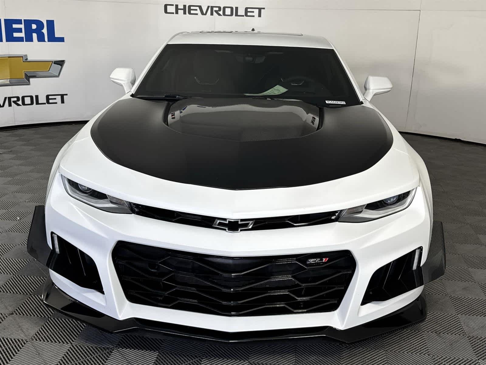 Thumbnail: 2023 Chevrolet Camaro - 8