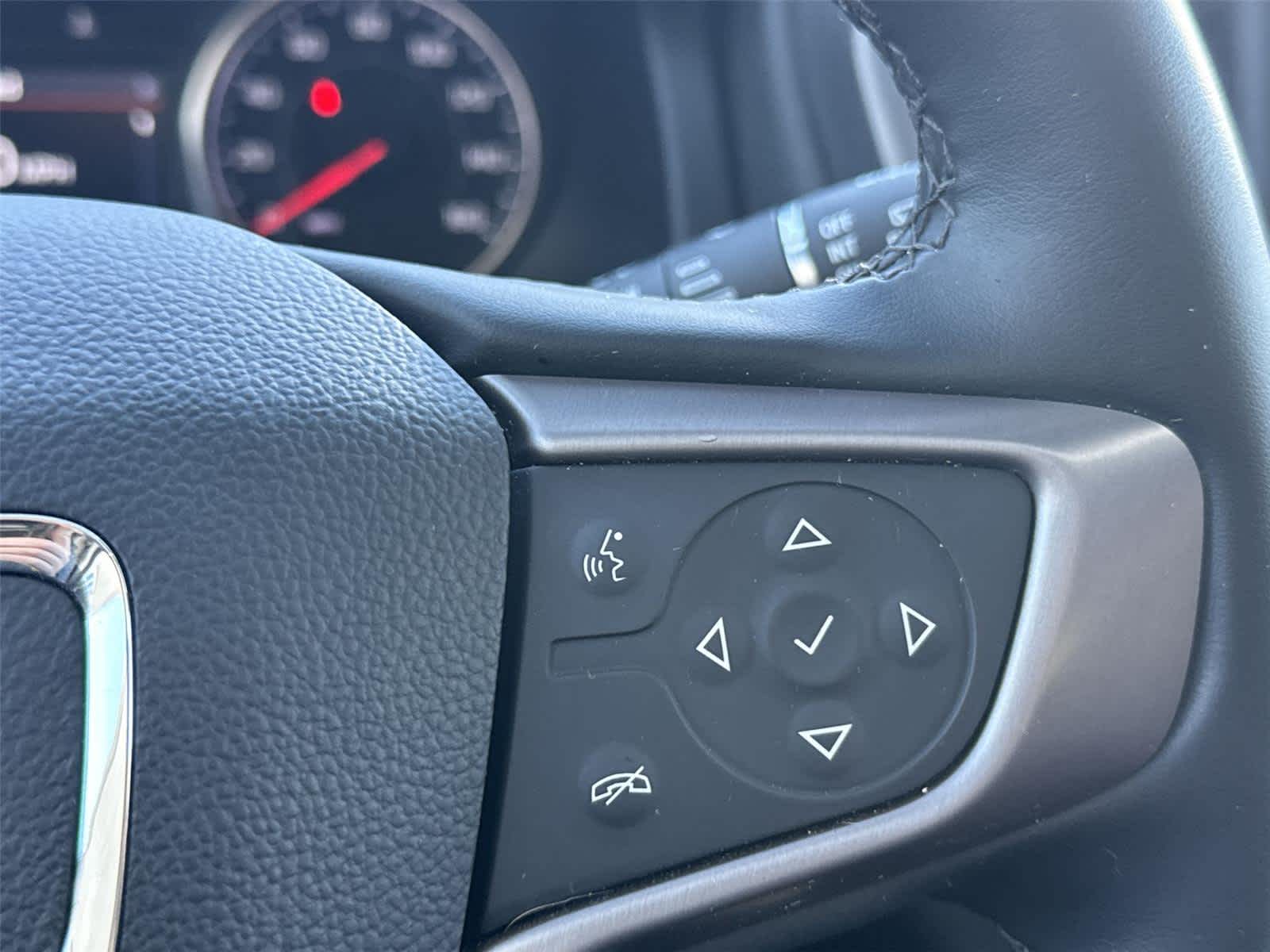 Thumbnail: 2023 GMC Acadia - 27