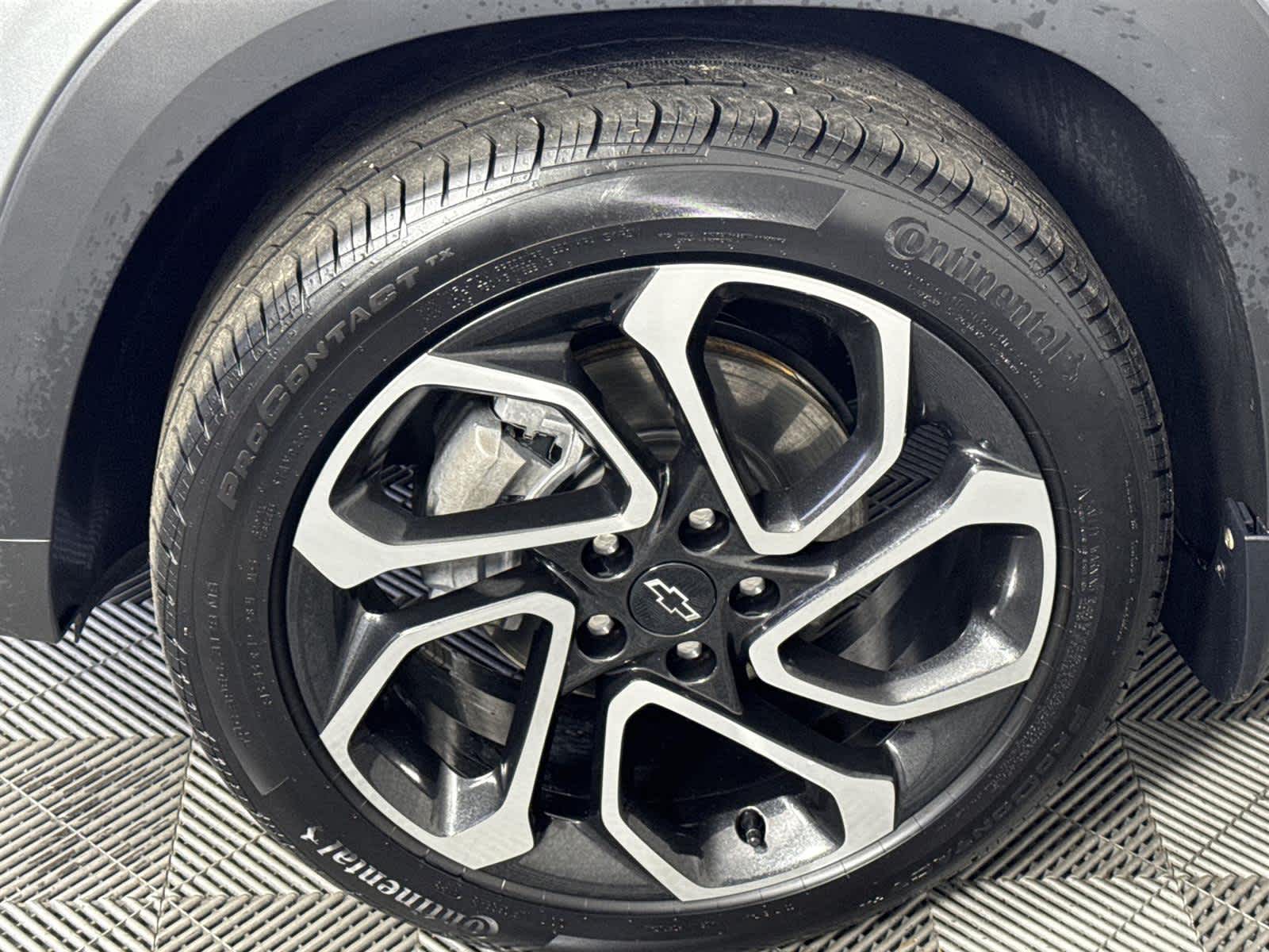 Thumbnail: 2025 Chevrolet Trax - 10