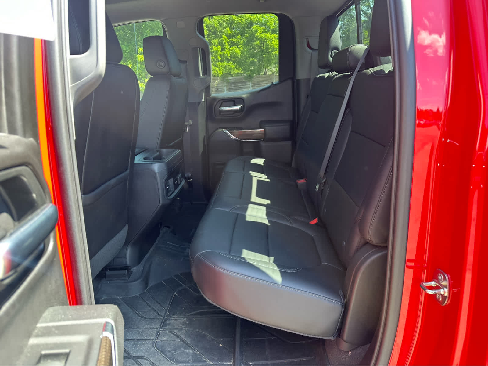 Thumbnail: 2019 Chevrolet Silverado 1500 - 22