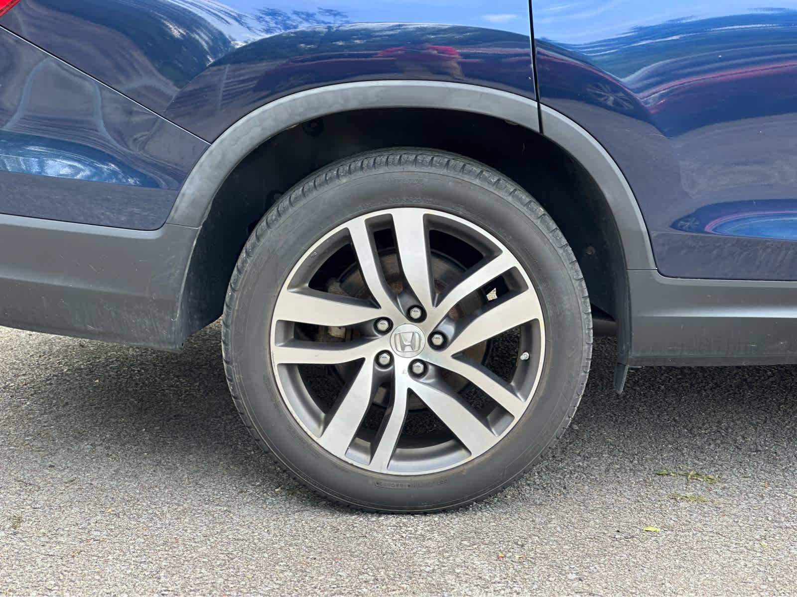 Thumbnail: 2018 Honda Pilot - 30