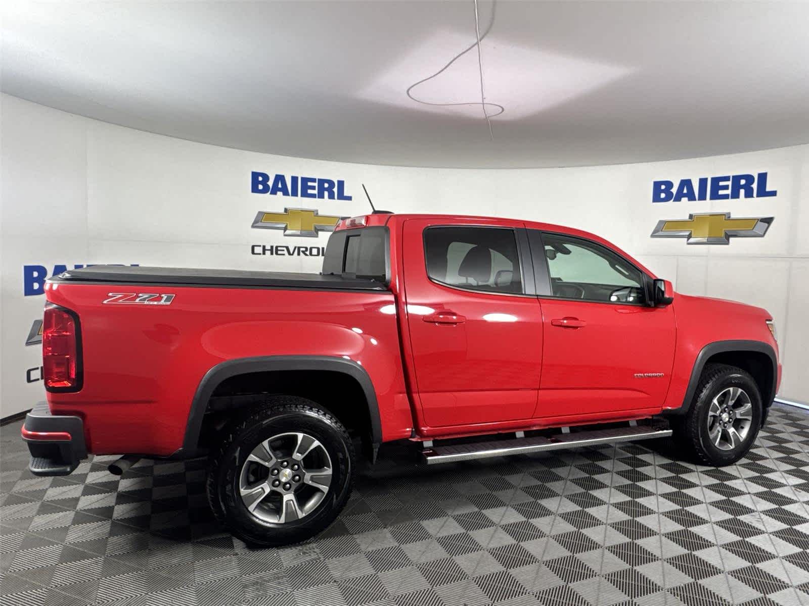 Thumbnail: 2015 Chevrolet Colorado - 6