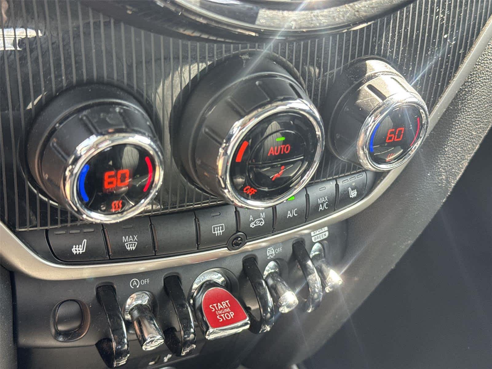 Thumbnail: 2020 MINI Cooper Countryman - 17