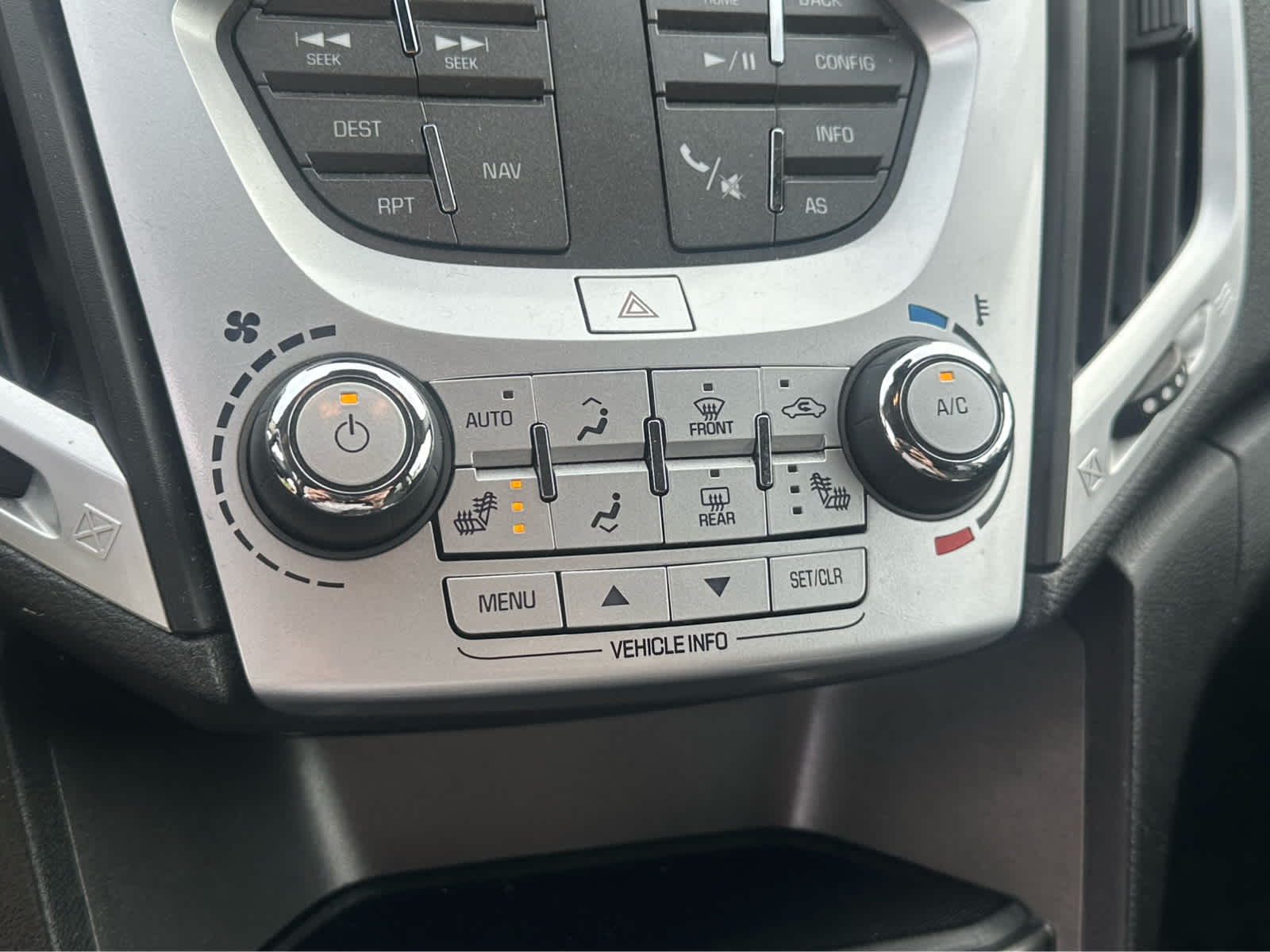 Thumbnail: 2017 GMC Terrain - 16