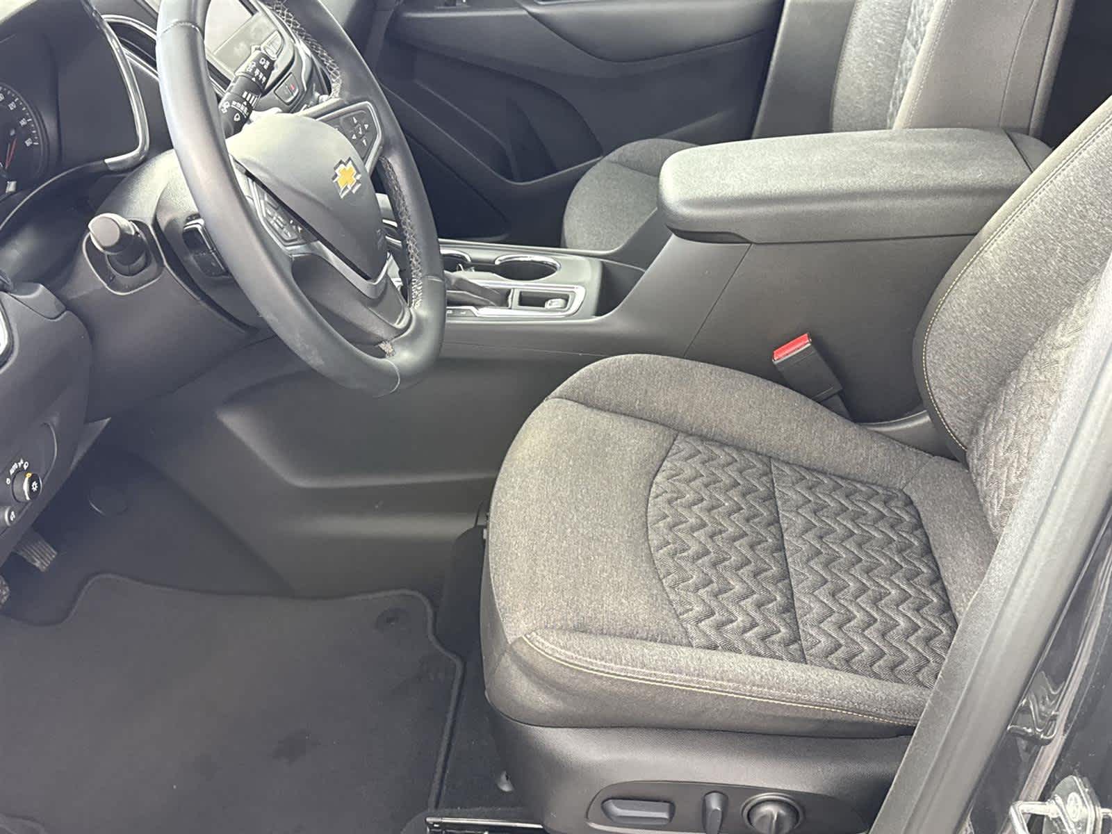 Thumbnail: 2023 Chevrolet Equinox - 12