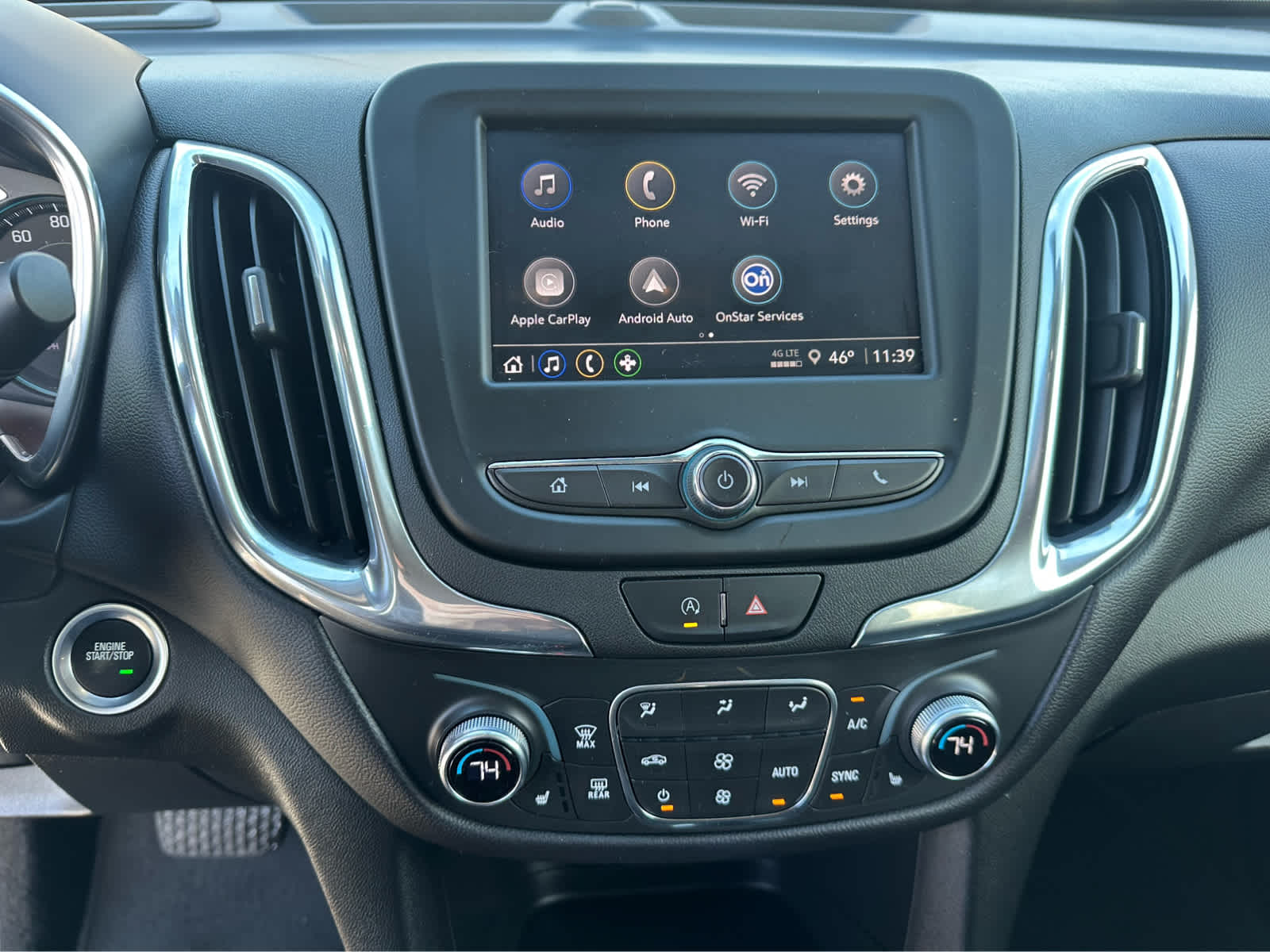 Thumbnail: 2022 Chevrolet Equinox - 12