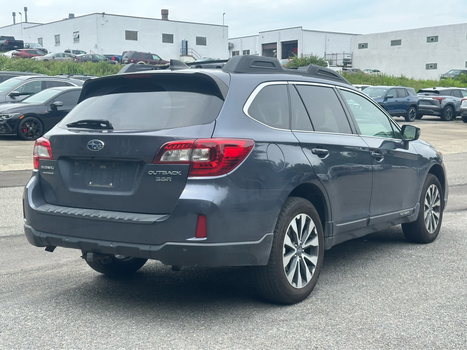 Thumbnail: 2017 Subaru Outback - 7