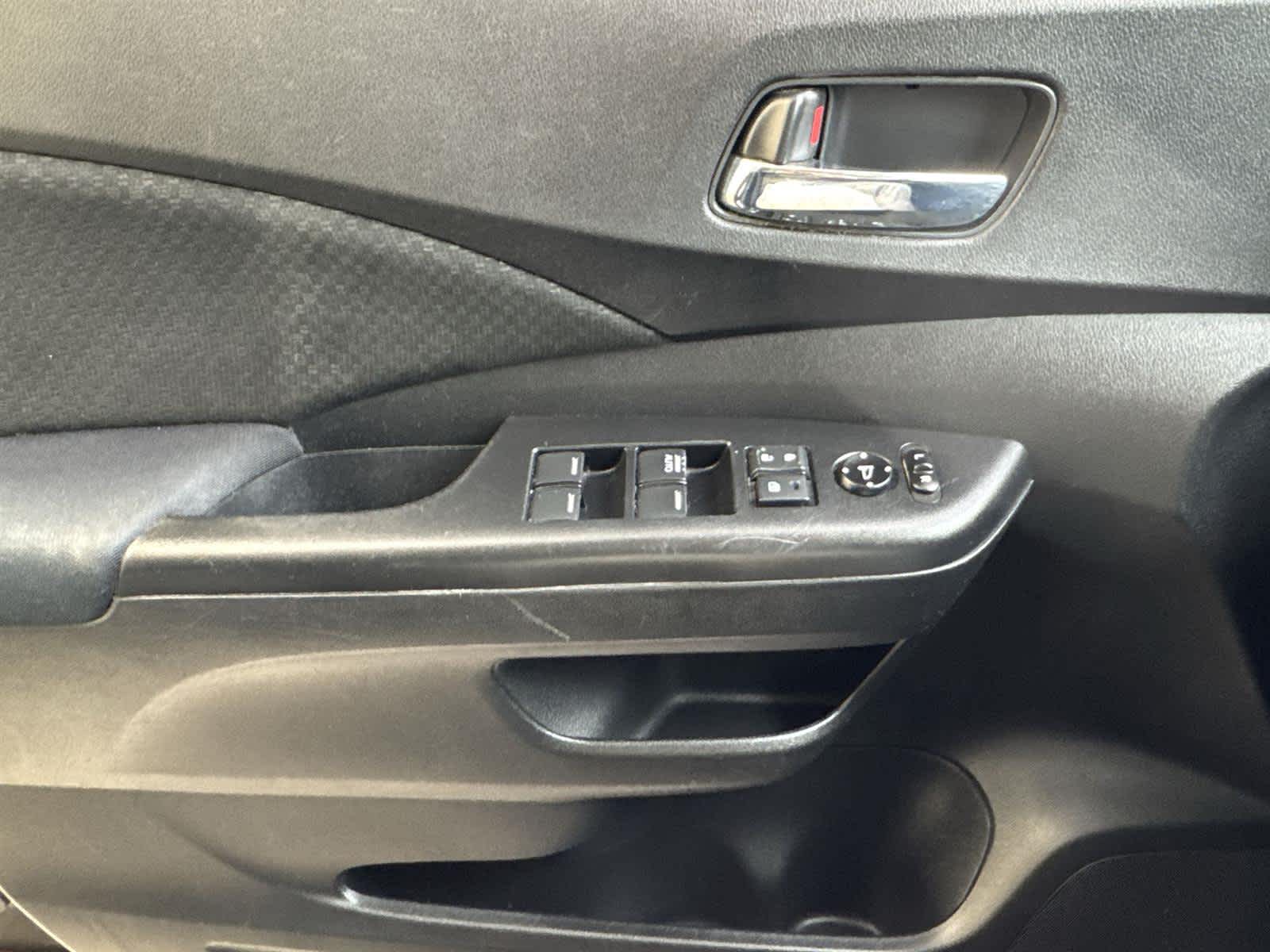 Thumbnail: 2015 Honda CR-V - 21