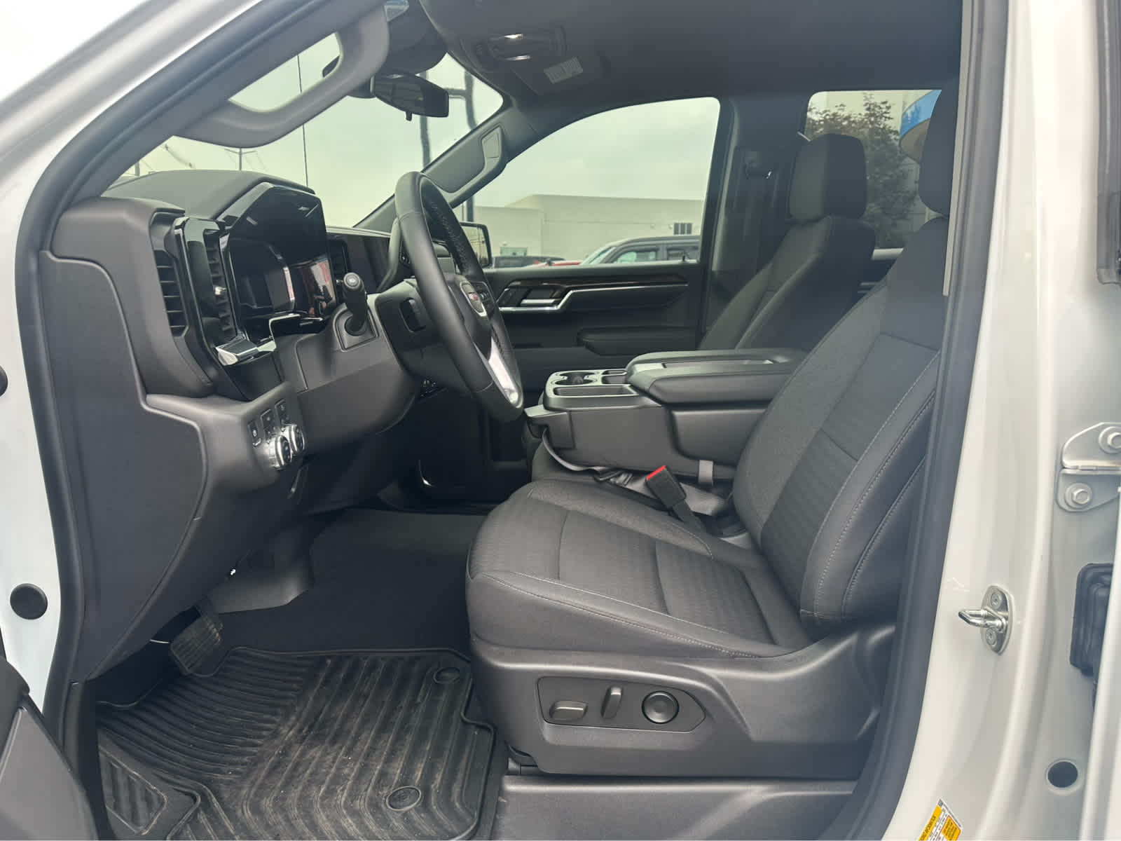 Thumbnail: 2024 GMC Sierra 1500 - 9