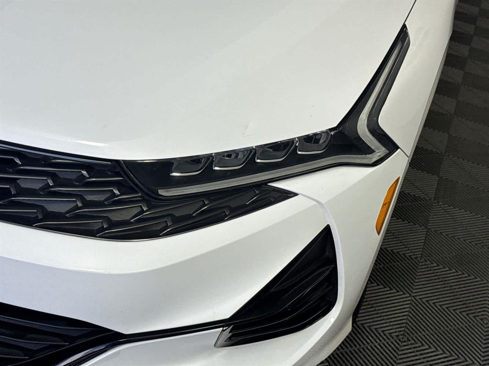 Thumbnail: 2021 Kia K5 - 9