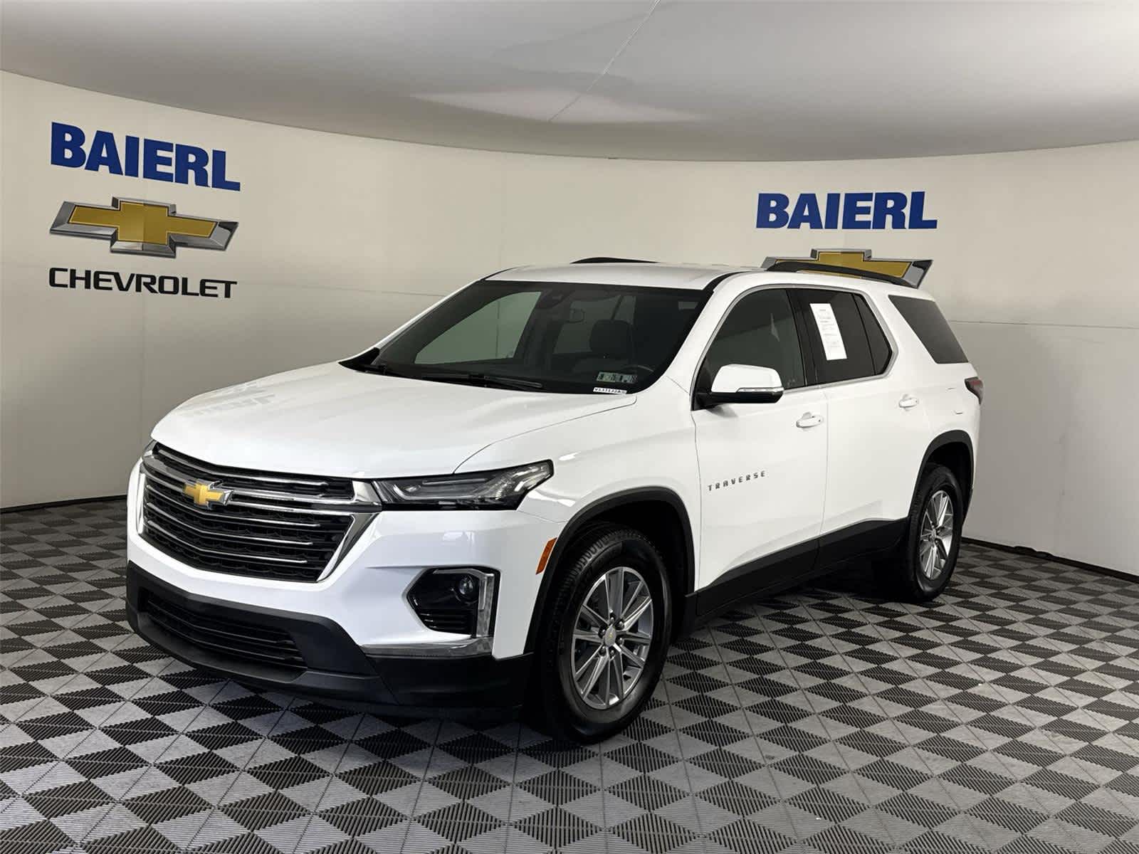 Thumbnail: 2023 Chevrolet Traverse - 1