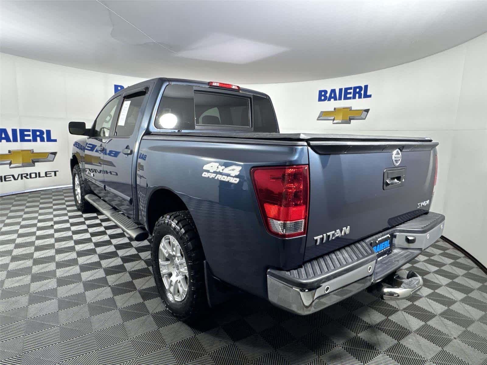Thumbnail: 2014 Nissan Titan - 3