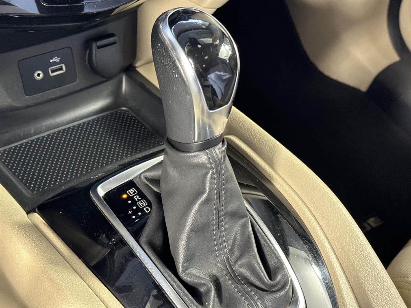 Thumbnail: 2020 Nissan Rogue - 20