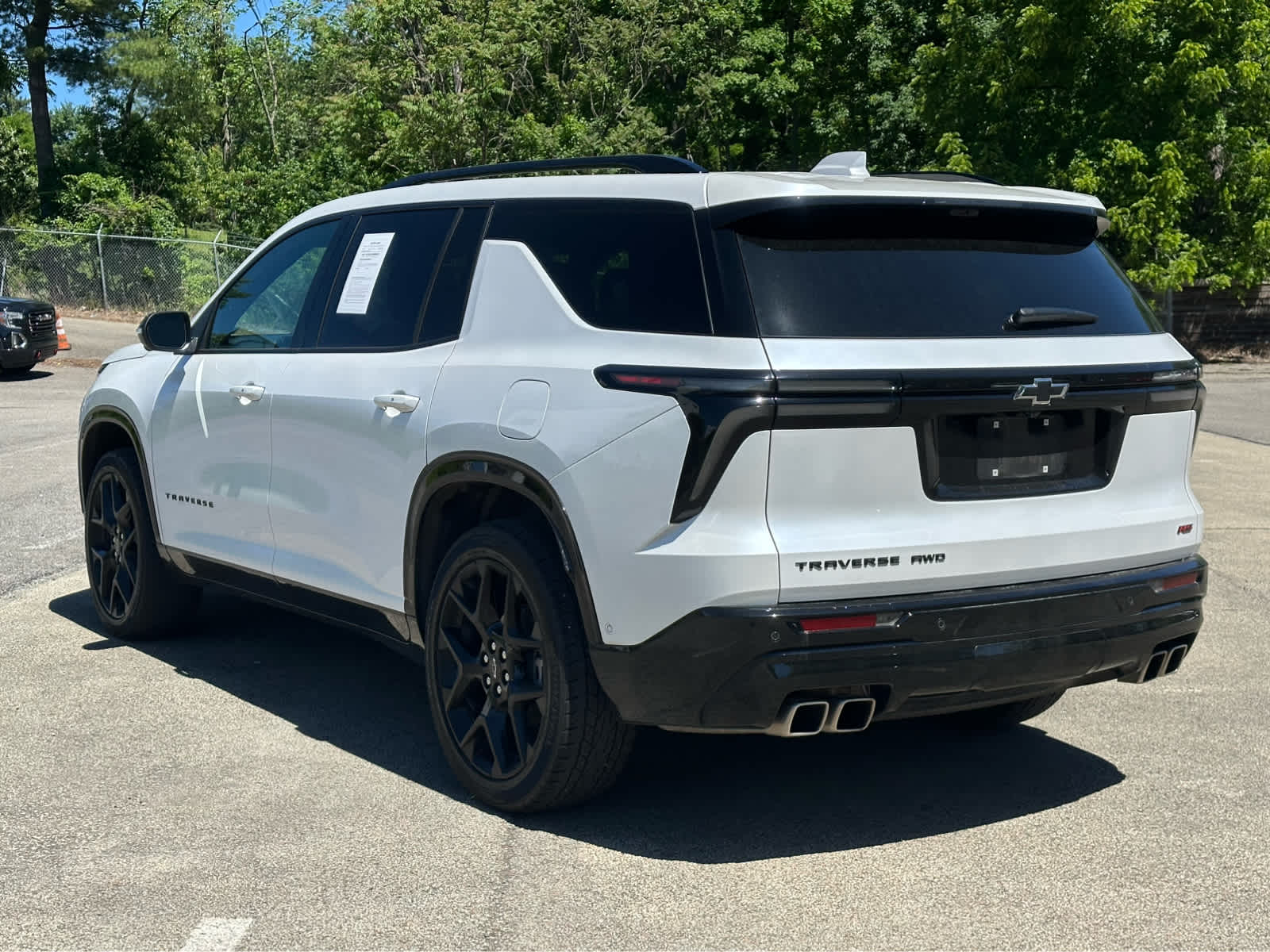 Thumbnail: 2024 Chevrolet Traverse - 5
