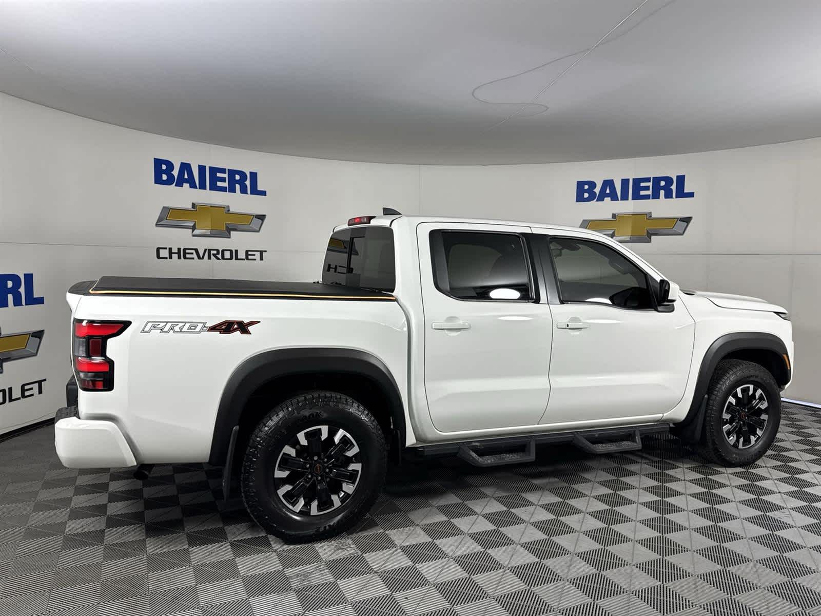 Thumbnail: 2024 Nissan Frontier - 6