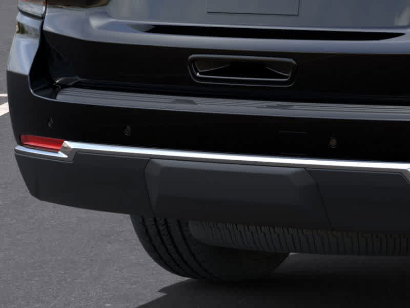 Thumbnail: 2025 Chevrolet Suburban - 14