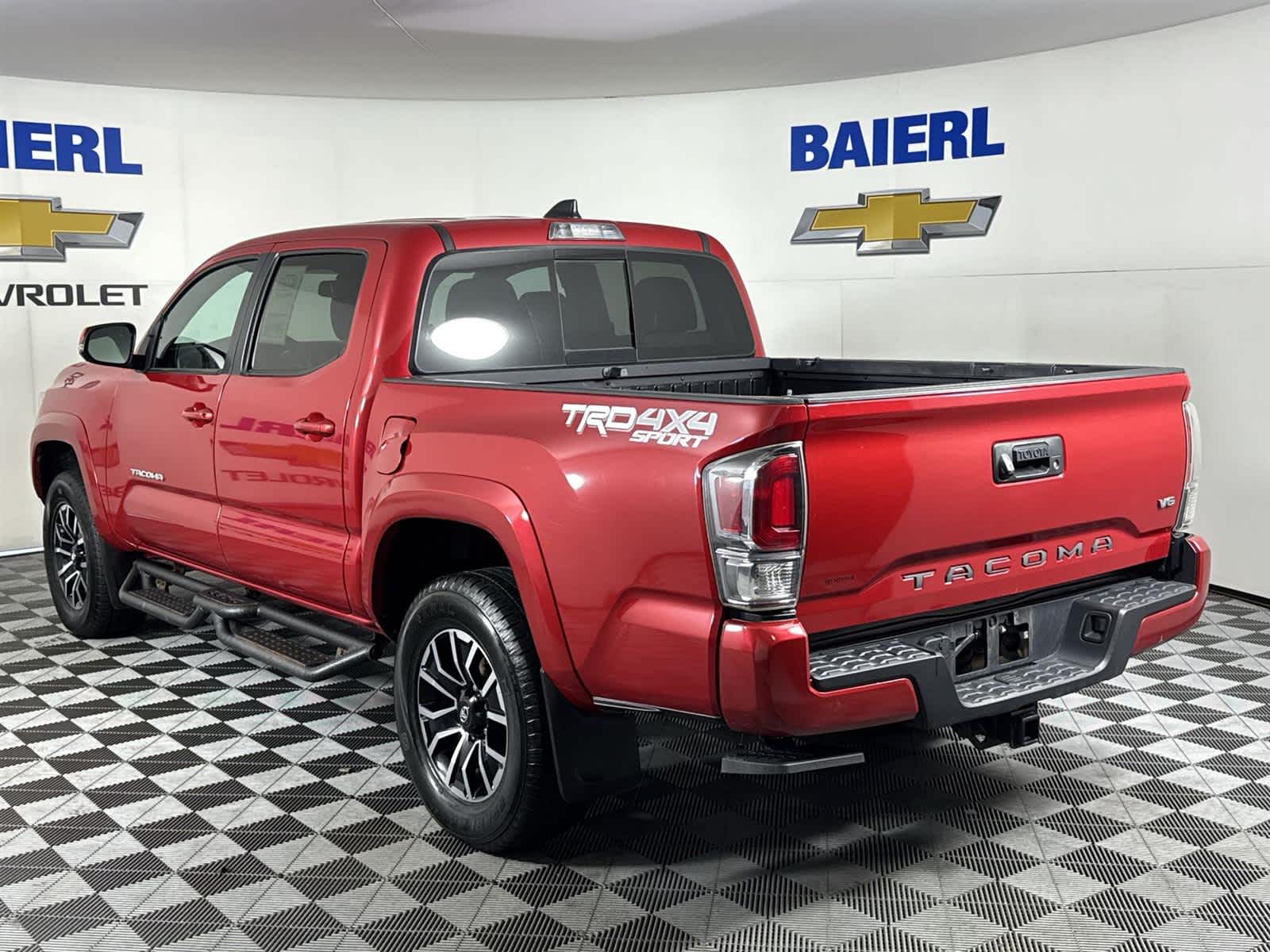 Thumbnail: 2022 Toyota Tacoma - 3