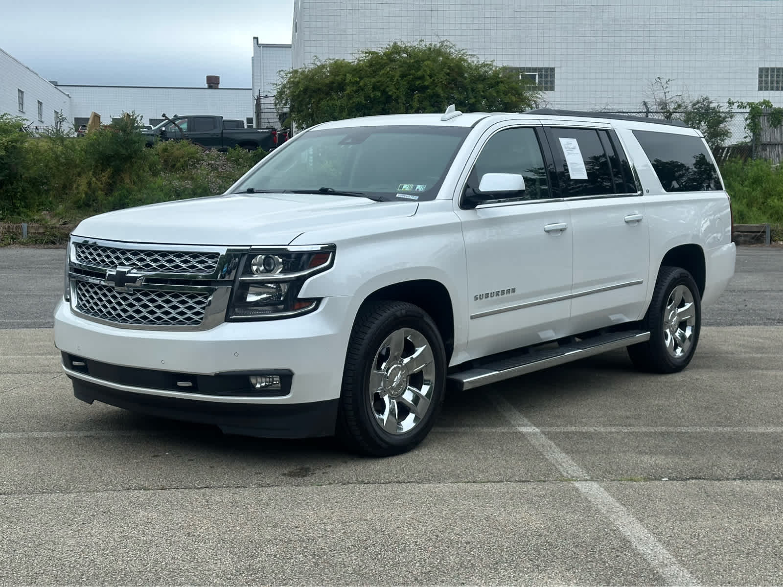 2017 Chevrolet Suburban LT -
                  Wexford, PA