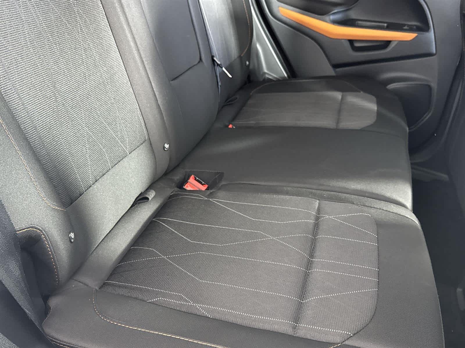 Thumbnail: 2022 Ford EcoSport - 16