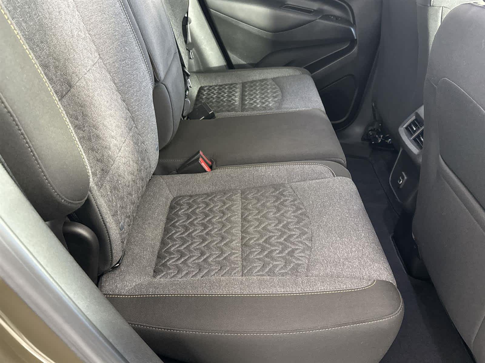 Thumbnail: 2023 Chevrolet Equinox - 16