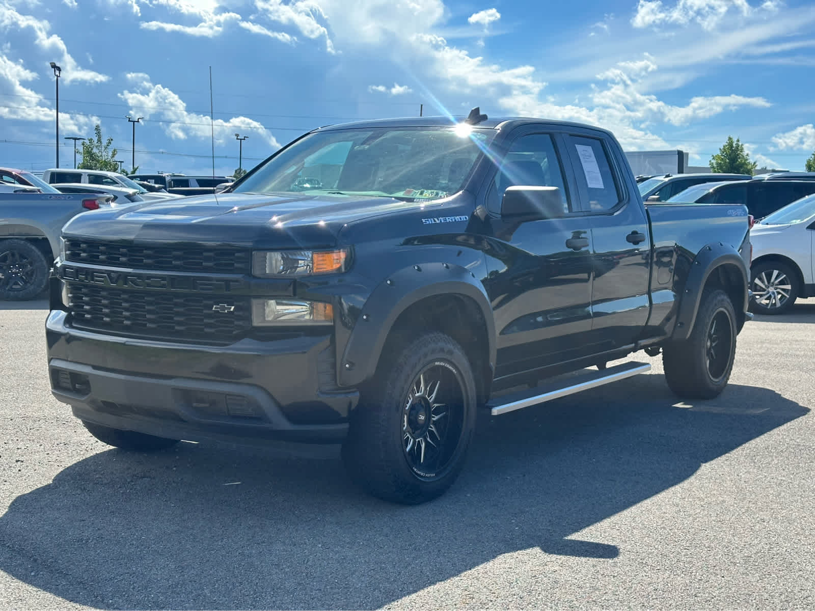 Thumbnail: 2021 Chevrolet Silverado 1500 - 1