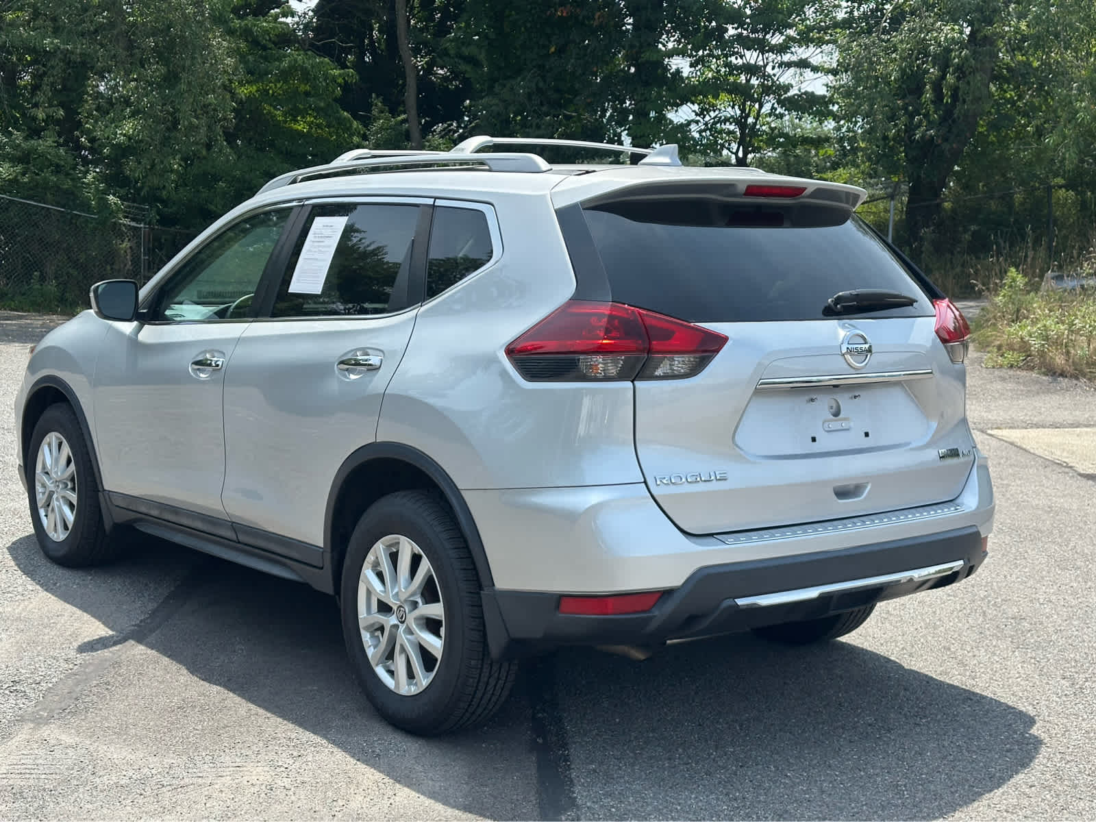Thumbnail: 2020 Nissan Rogue - 5