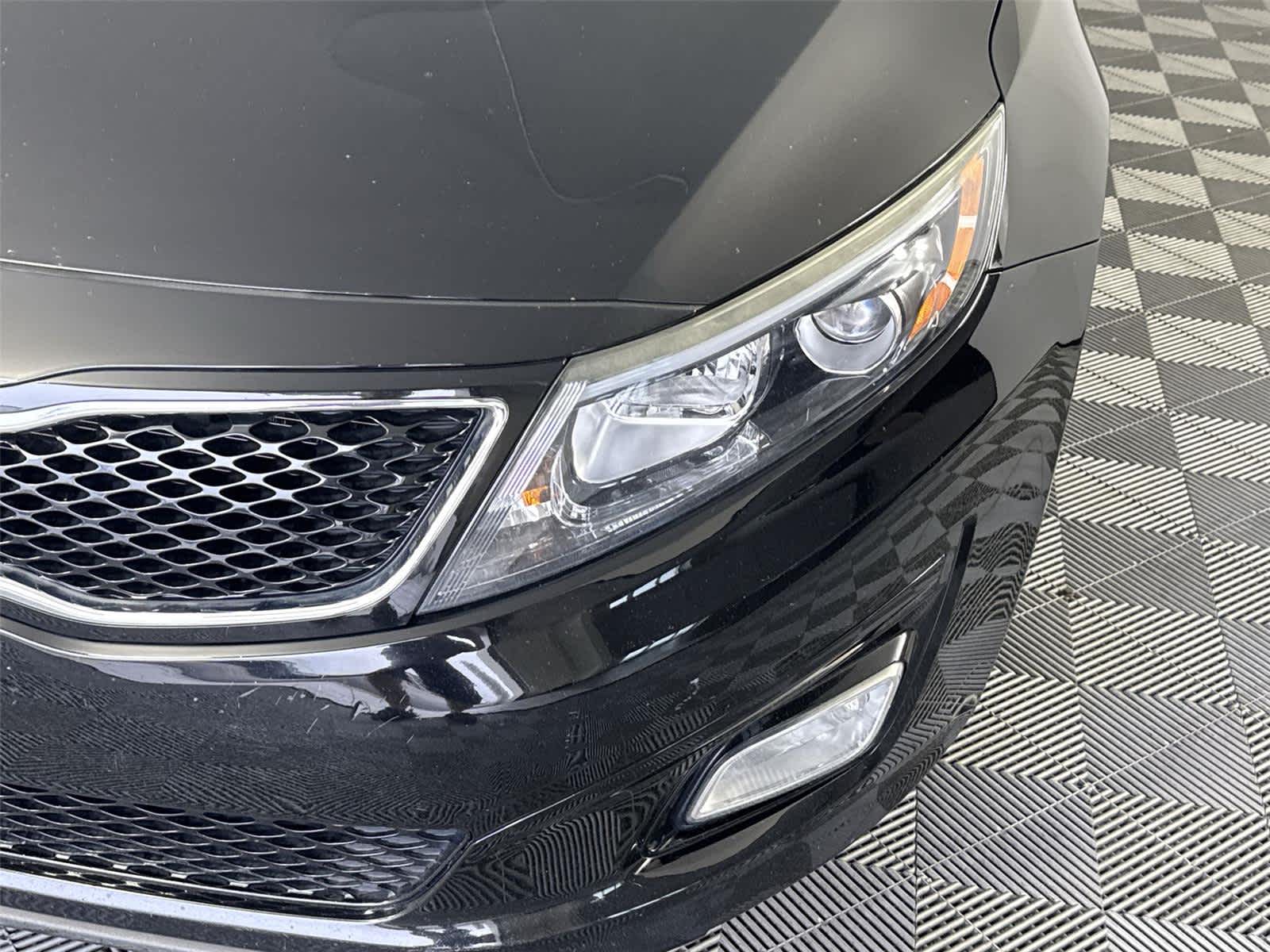 Thumbnail: 2015 Kia Optima - 5