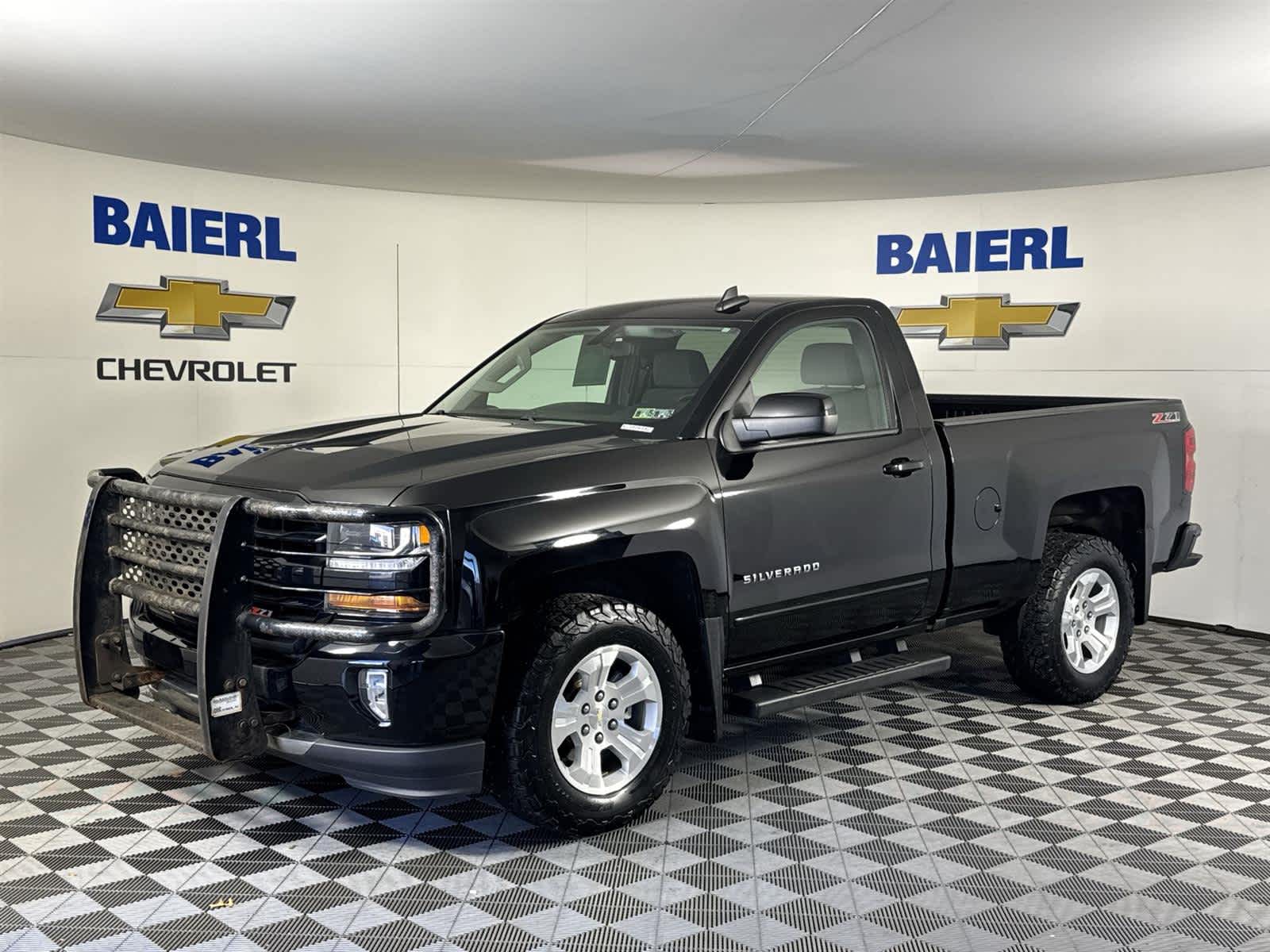 Thumbnail: 2017 Chevrolet Silverado 1500 - 1