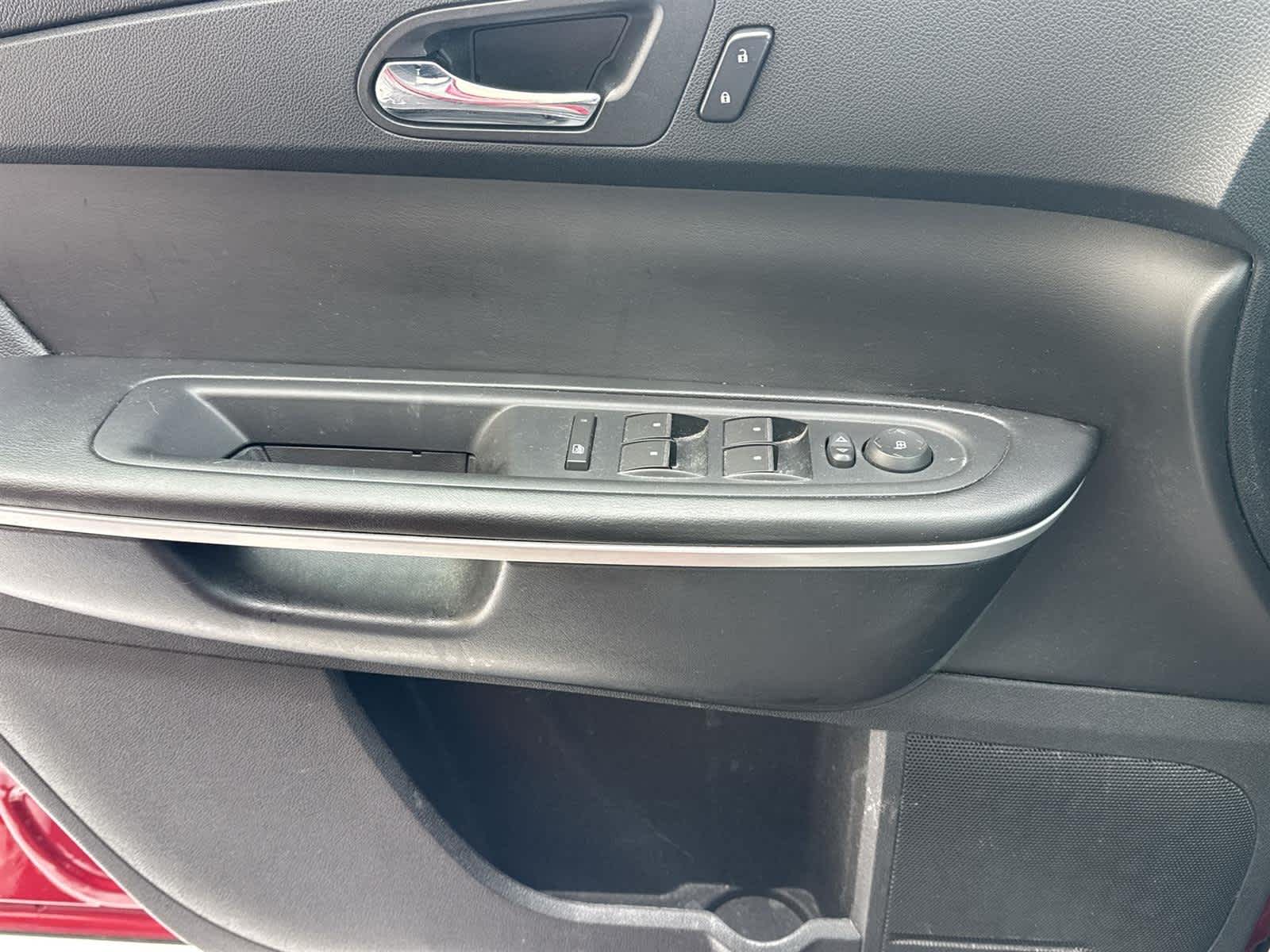 Thumbnail: 2012 GMC Acadia - 20