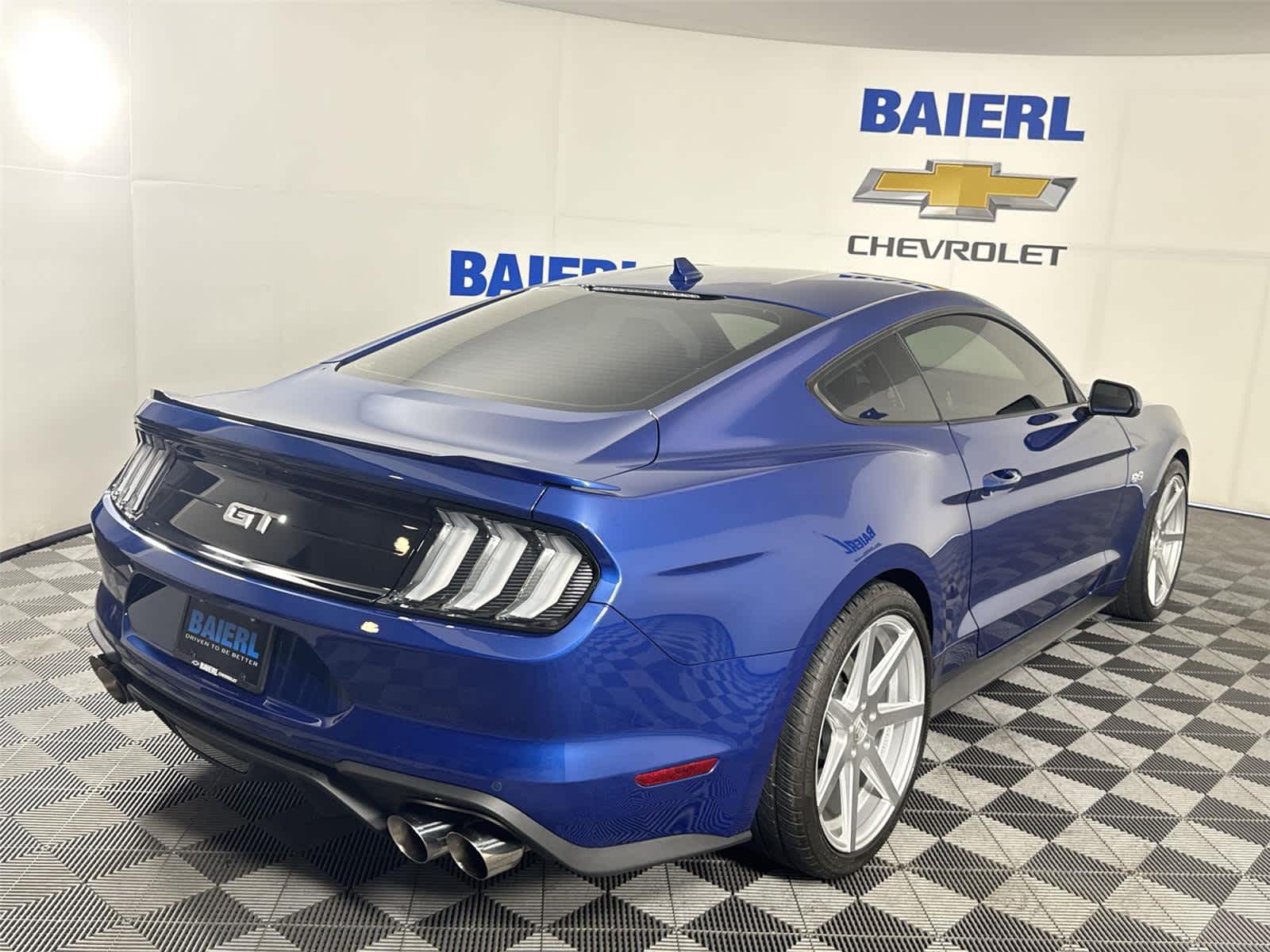 Thumbnail: 2022 Ford Mustang - 5